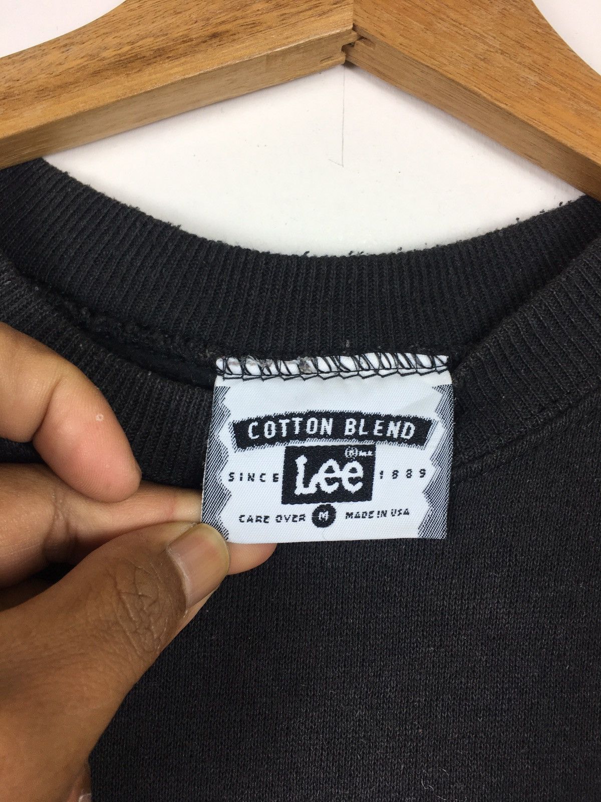 Lee Rare Vintage 90s Lee Spellout Sweater Size US M / EU 48-50 / 2 - 6 Thumbnail