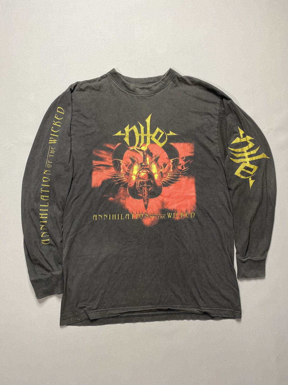 Vintage Vintage 2005 Nile Annihilation Of The Wicked tour longsleeve ...