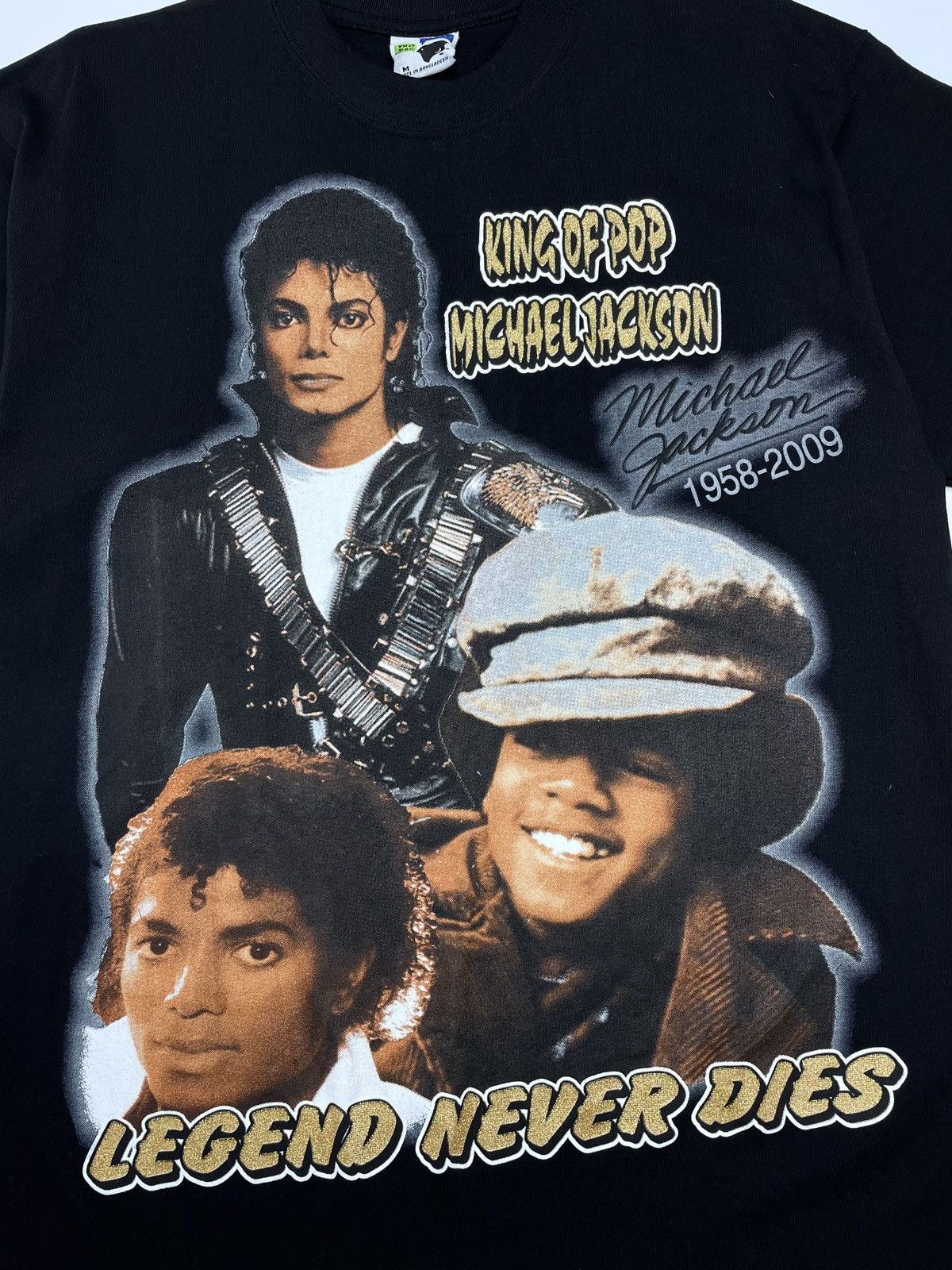 Band Tees × Vintage Vintage Michael Jackson King of Pop Memorial Band T-Shirt Size US M / EU 48-50 / 2 - 2 Thumbnail