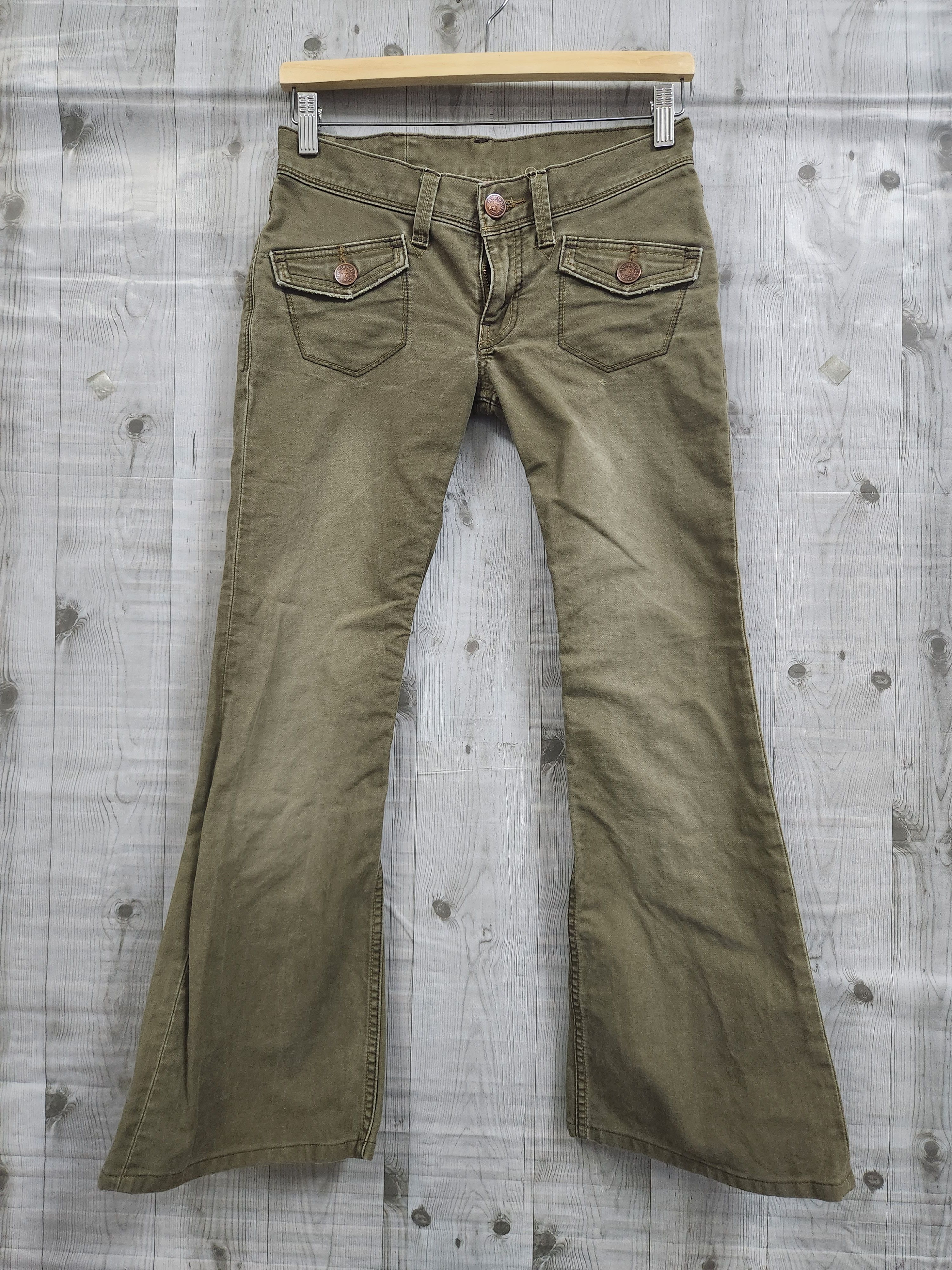 Levis Bush Pants | Grailed