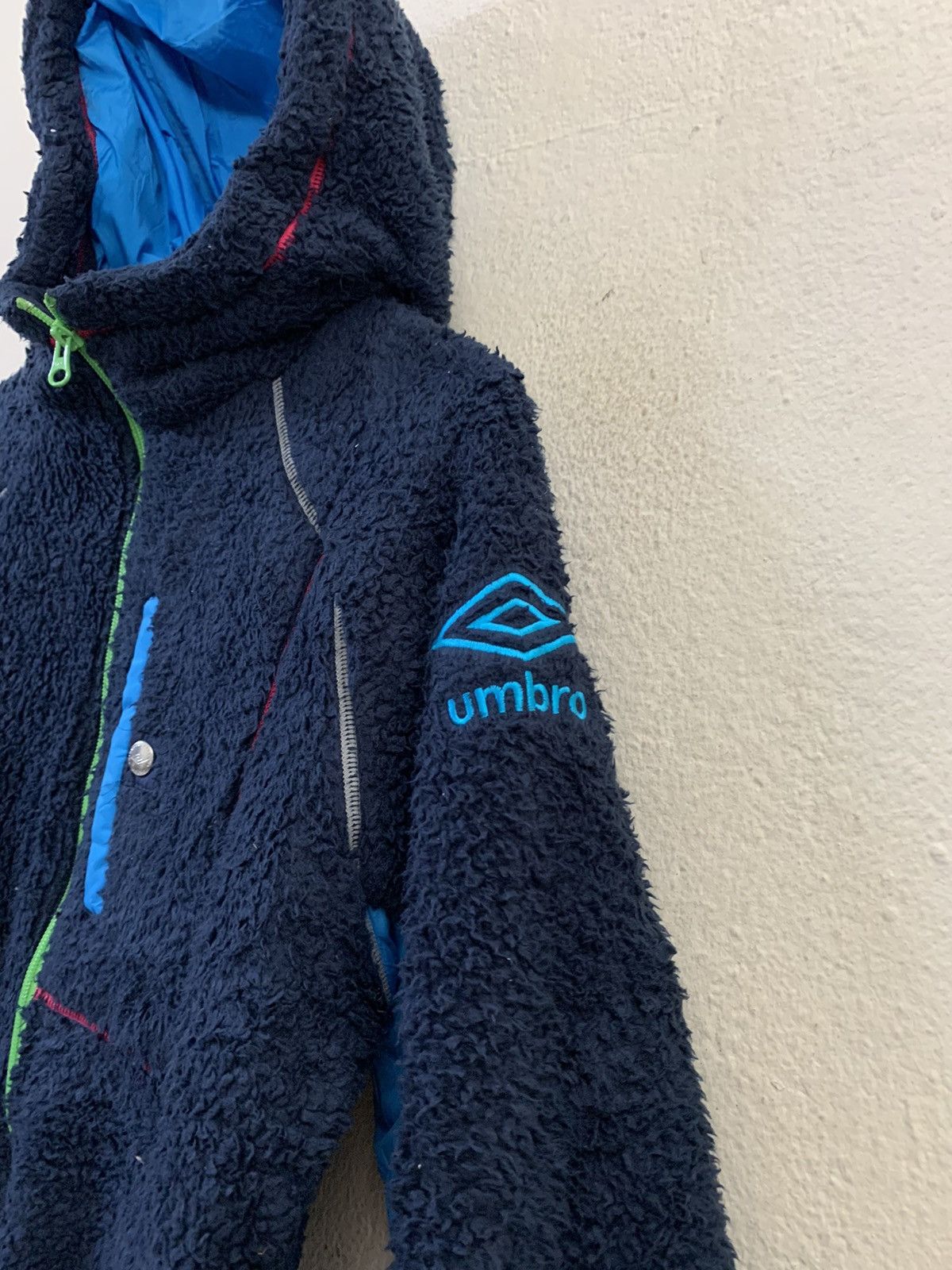 Umbro Vintage Umbro Fleece Sherpa Colour Block Jacket Size US M / EU 48-50 / 2 - 5 Thumbnail