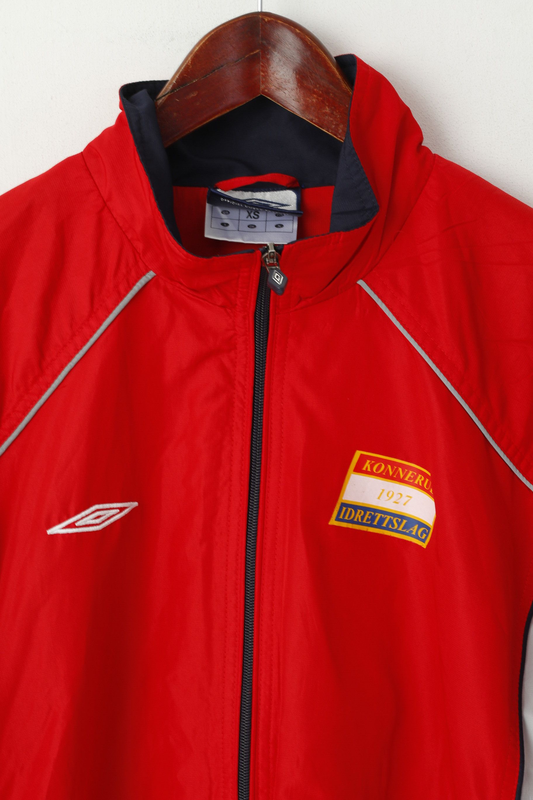Umbro Umbro Men XS Jacket Red Konnerud Idrettslag Norway 4873 Size US XS / EU 42 / 0 - 2 Thumbnail