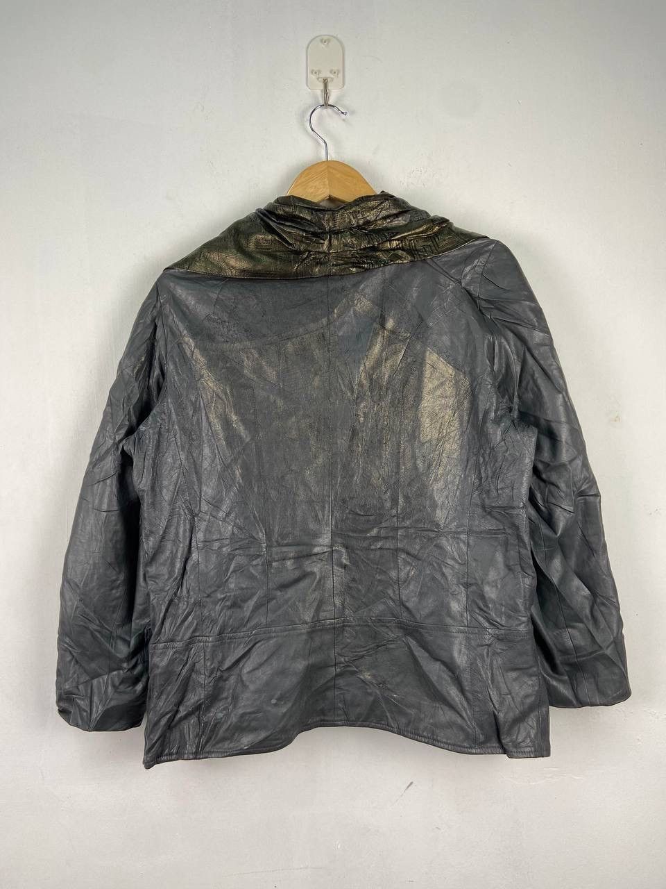 Vera Pelle Vintage 90s Vera Pelle Alain Delon Leather Jacket Art Paisle Size US M / EU 48-50 / 2 - 13 Thumbnail