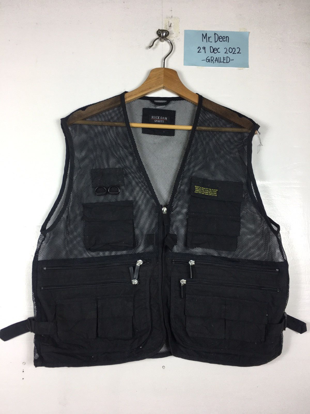 image of Vintage Ruck Dam Spirits Net Vest in Black, Men's (Size Medium)