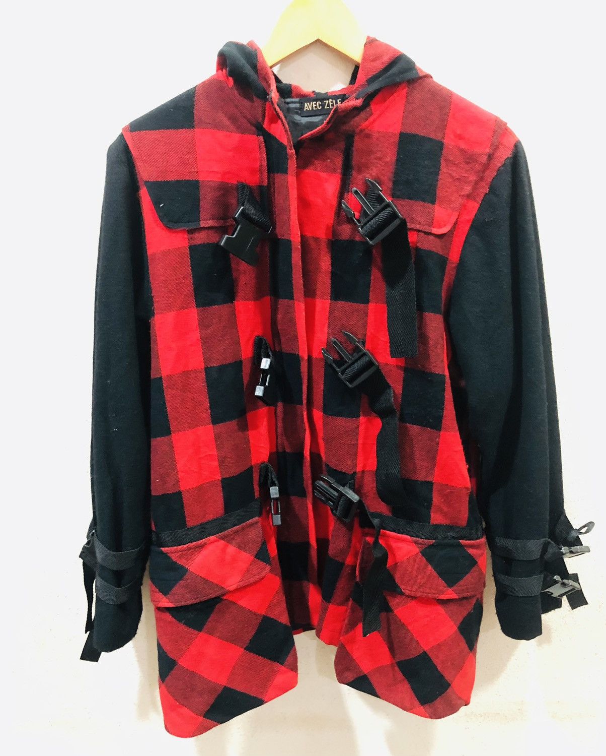 AvecZele Red Plaid Technicals High Proficiency Jacket