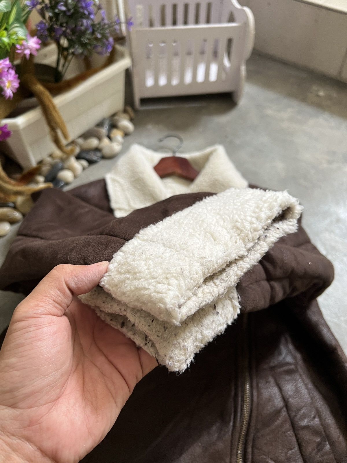 Japanese Brand × Vintage Vintage Velvet Sherpa In Jacket Size US M / EU 48-50 / 2 - 14 Thumbnail