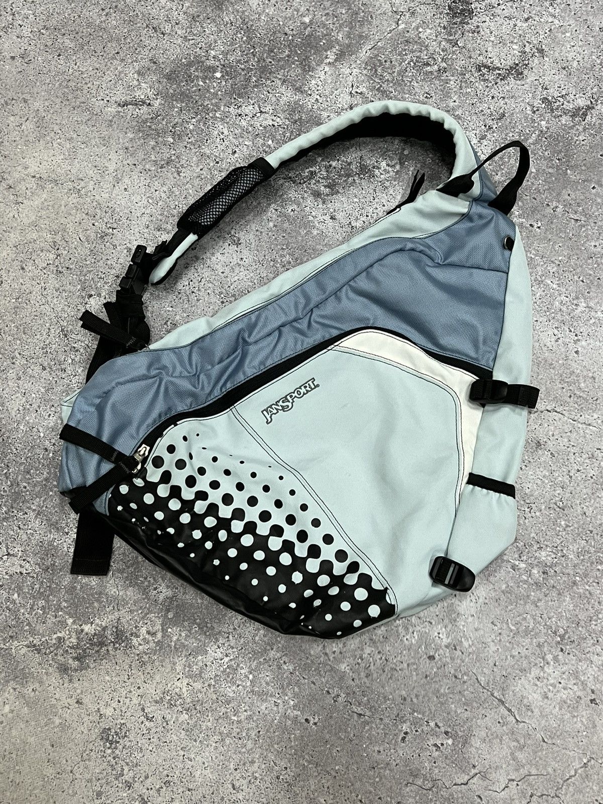 バッグ JANSPORT 90s black Sling bag 90s Jansport Sling Bag 💯💯 #jansport #get2