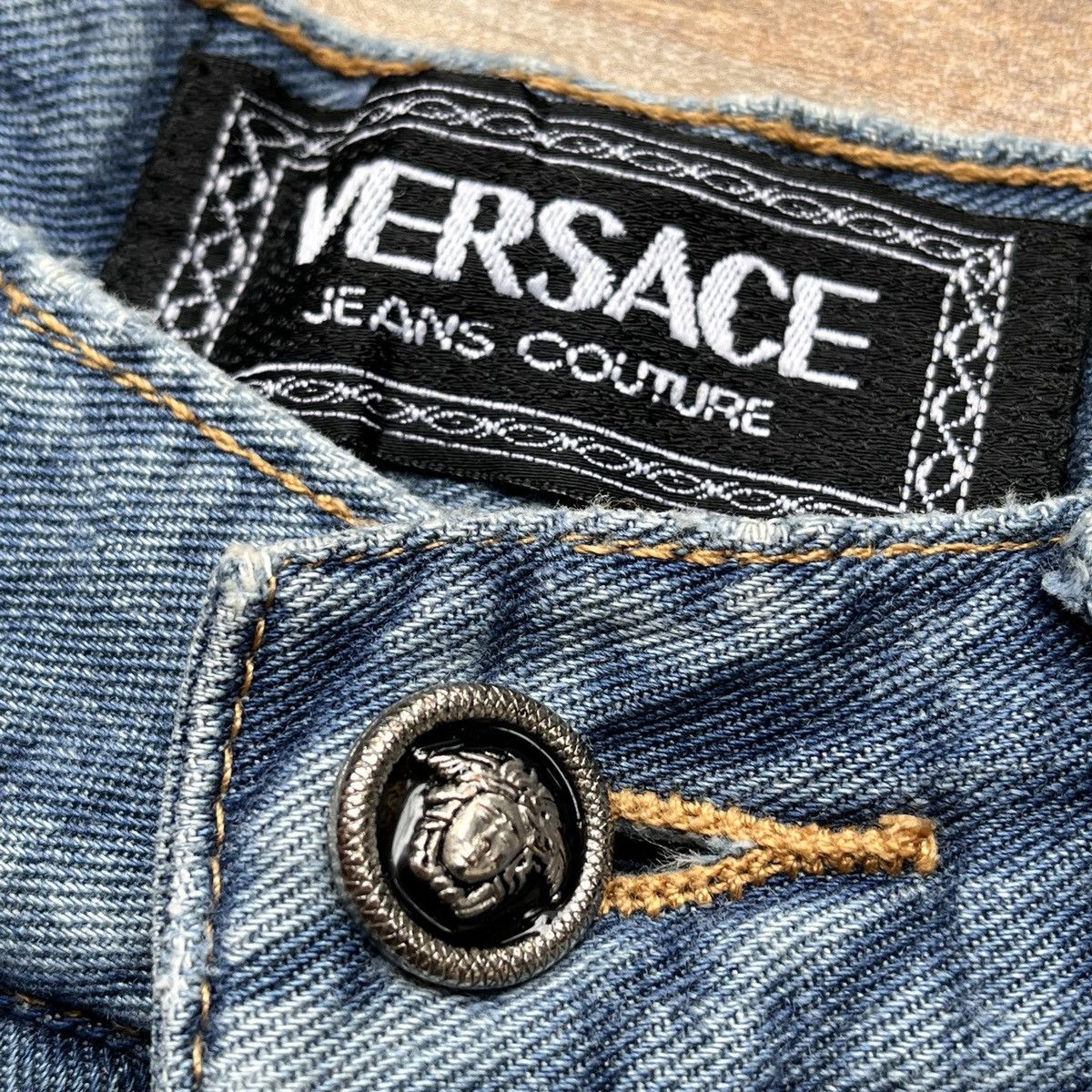 Versace Vintage Versace Denim Jeans Made In Italy Size US 28 / EU 44 - 6 Thumbnail
