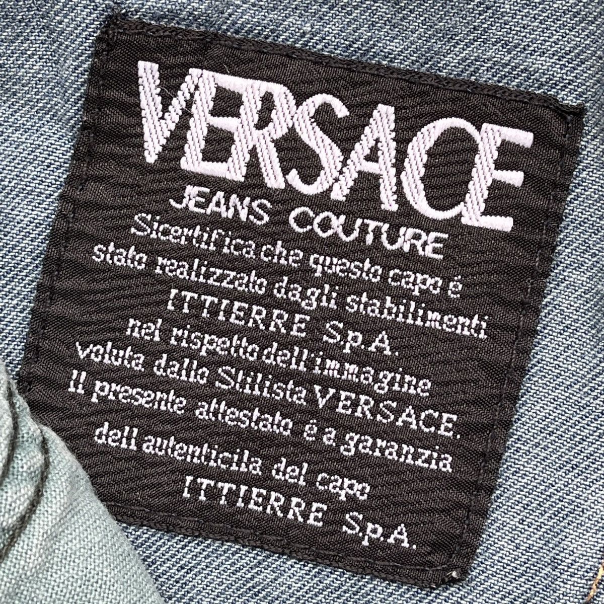 Versace Vintage Versace Denim Jeans Made In Italy Size US 28 / EU 44 - 11 Thumbnail