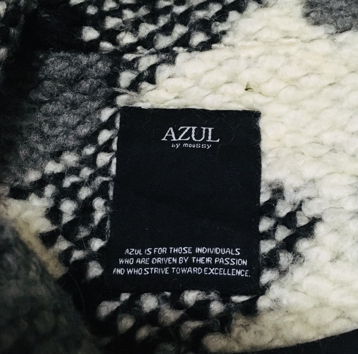 MOUSSY Rare Design Vintage Azul By Moussy Knitwear Hoodie 1990s Size US M / EU 48-50 / 2 - 7 Thumbnail