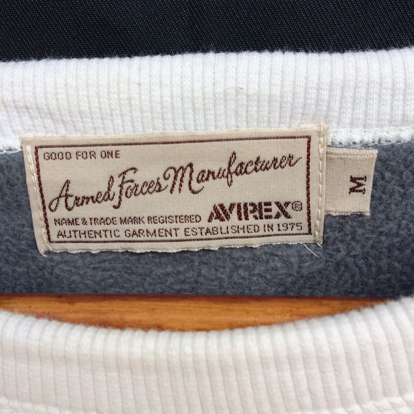 Avirex Avirex Big Logo Front And Back Pullover Sweatshirts Size US M / EU 48-50 / 2 - 6 Thumbnail
