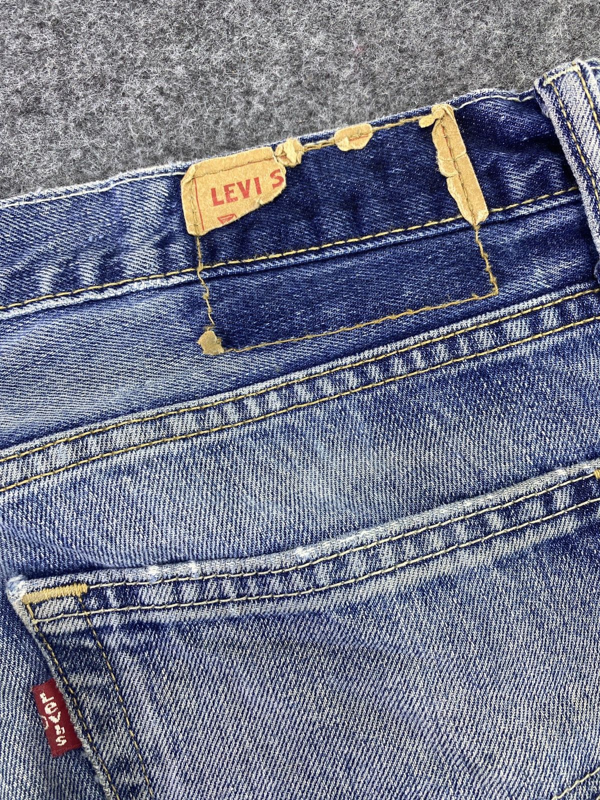Levi's VINTAGE LEVI'S 511 DISTRESS BLUE WASH JEANS - J604 Size US 36 / EU 52 - 8 Thumbnail