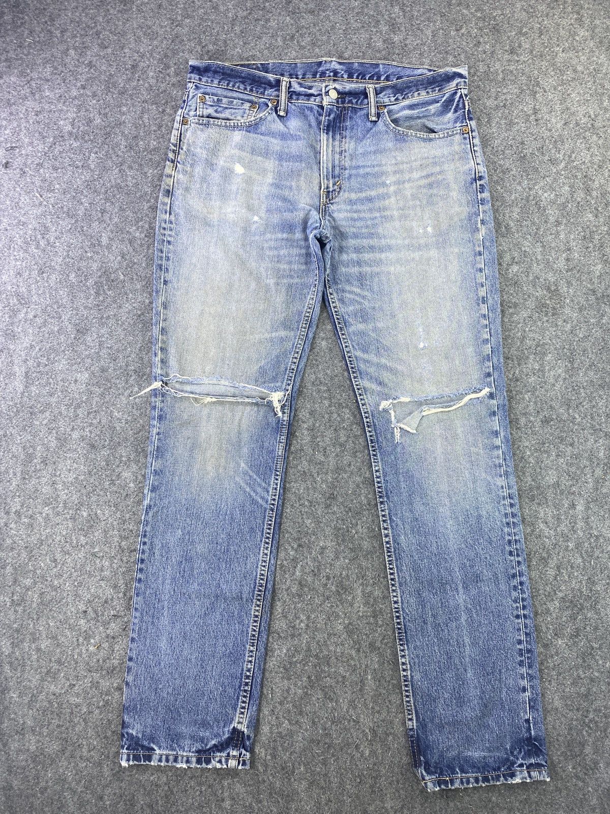VINTAGE LEVIS 511 DISTRESS BLUE WASH JEANS - J604