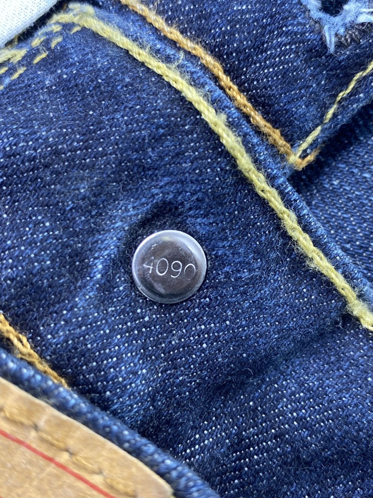 Levi's VINTAGE LEVI'S 541 JEANS - J605 Size US 33 - 4 Thumbnail