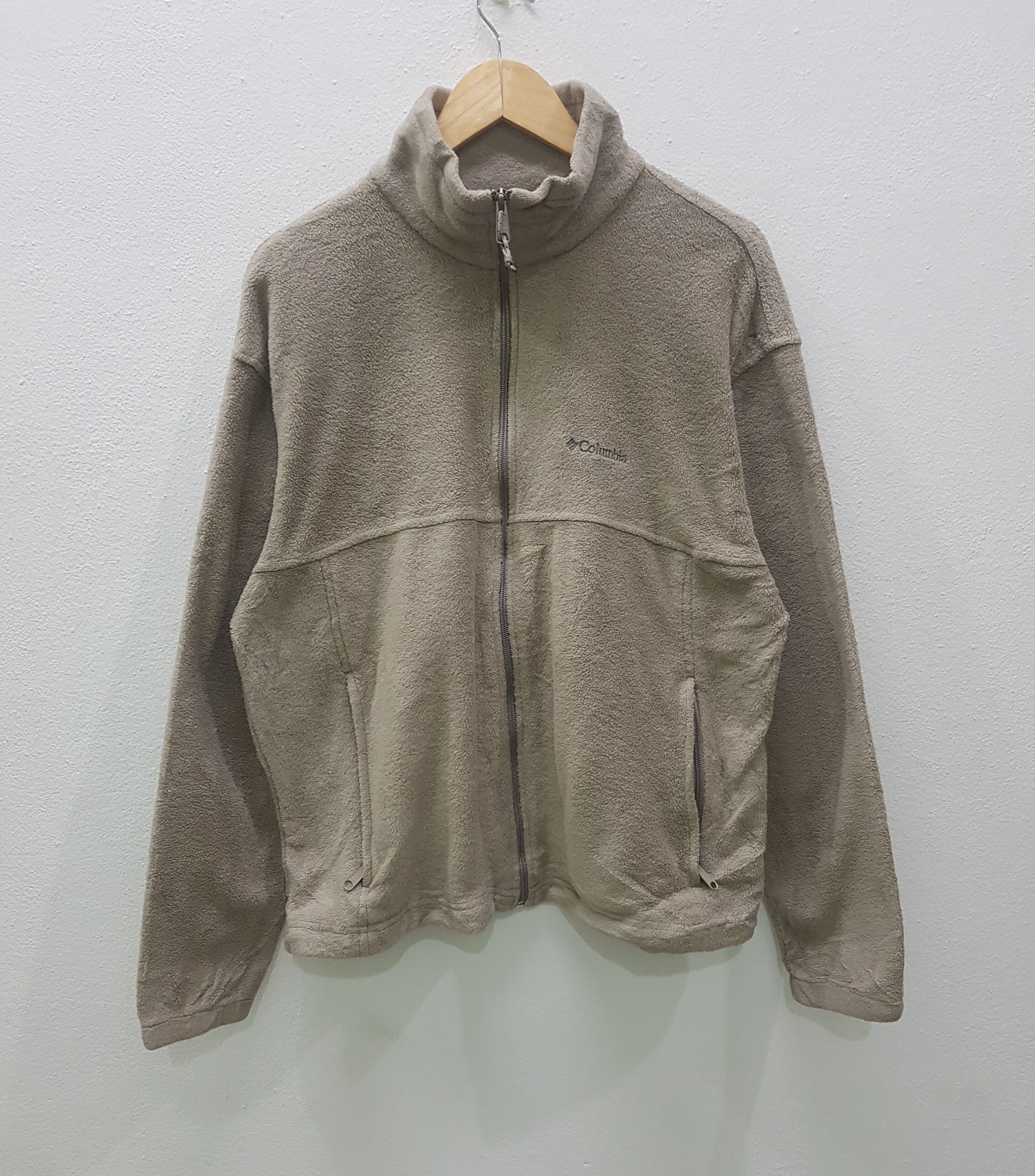 Columbia Sweater Jacket Fleece Full Zipper Nice Design