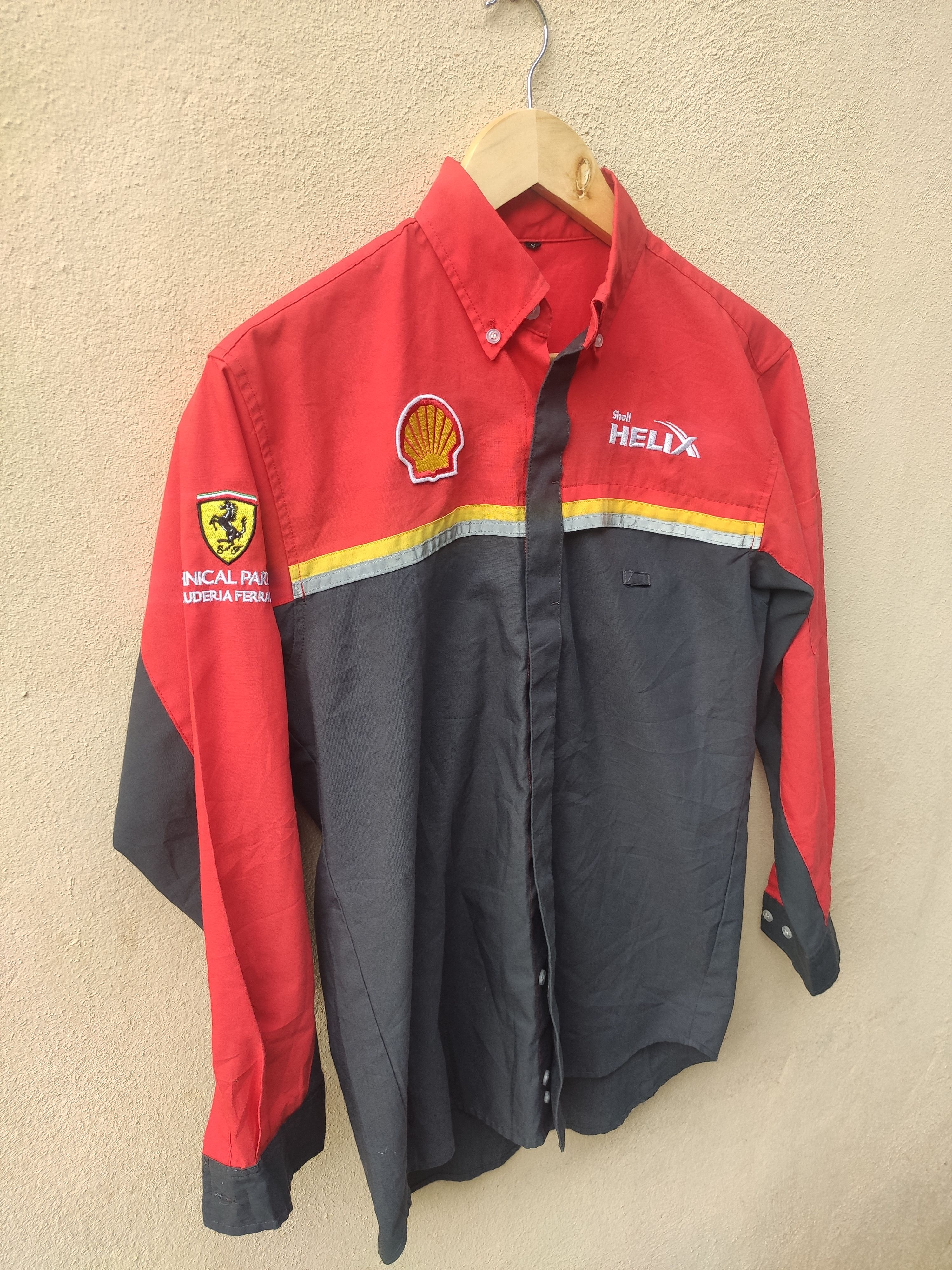 Ferrari × Vintage Shell workers button up Ferrari F1 shirt technical part Size US M / EU 48-50 / 2 - 4 Thumbnail