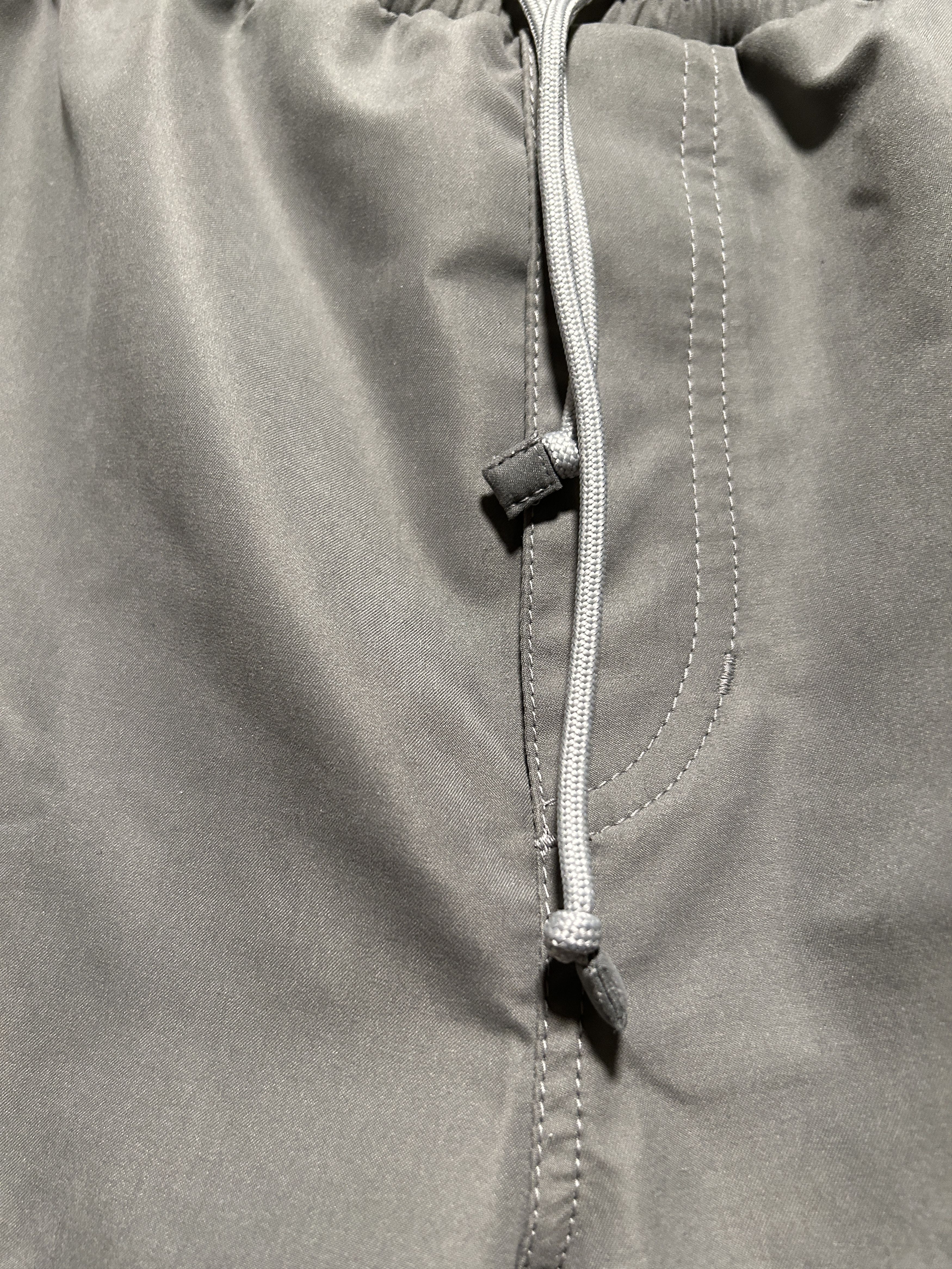 Brunello Cucinelli BRUNELLO CUCINELLI Nylon Swim Shorts Grey Size Medium Size US 32 / EU 48 - 3 Thumbnail