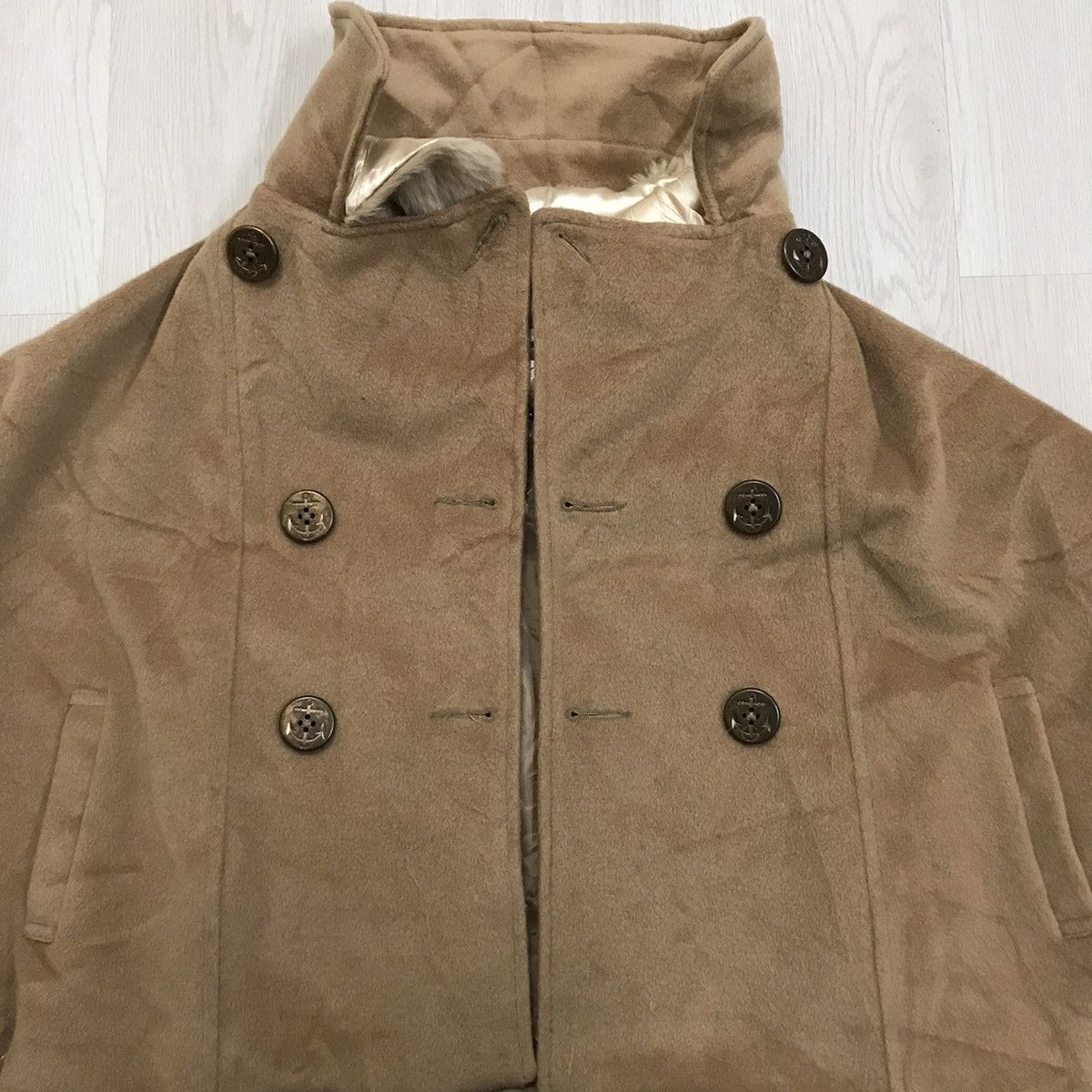 Harris Tweed × Japanese Brand × Vintage Vintage Harris Tweed Ponchos Double Breast Ponchos Size S / US 4 / IT 40 - 8 Thumbnail