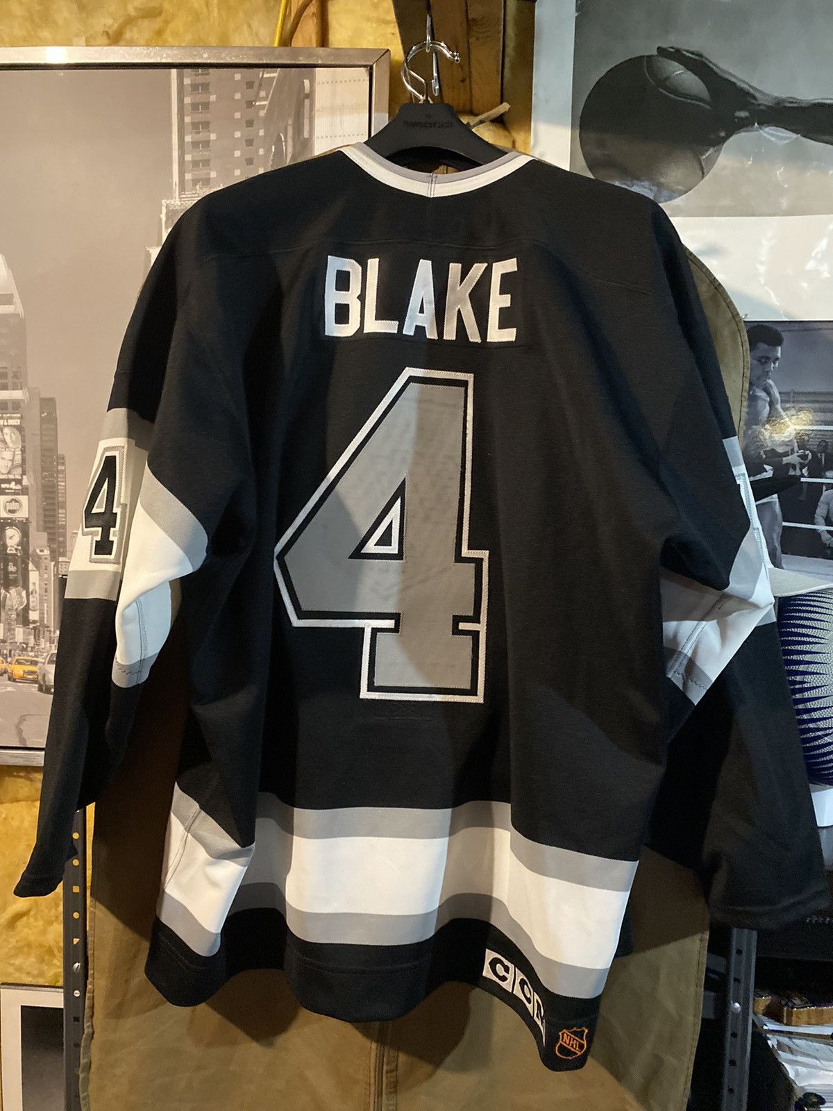 Ccm × NHL × Vintage Vintage Rare 90s LA Kings Centre Ice Authentic Jersey Size US XL / EU 56 / 4 - 2 Thumbnail