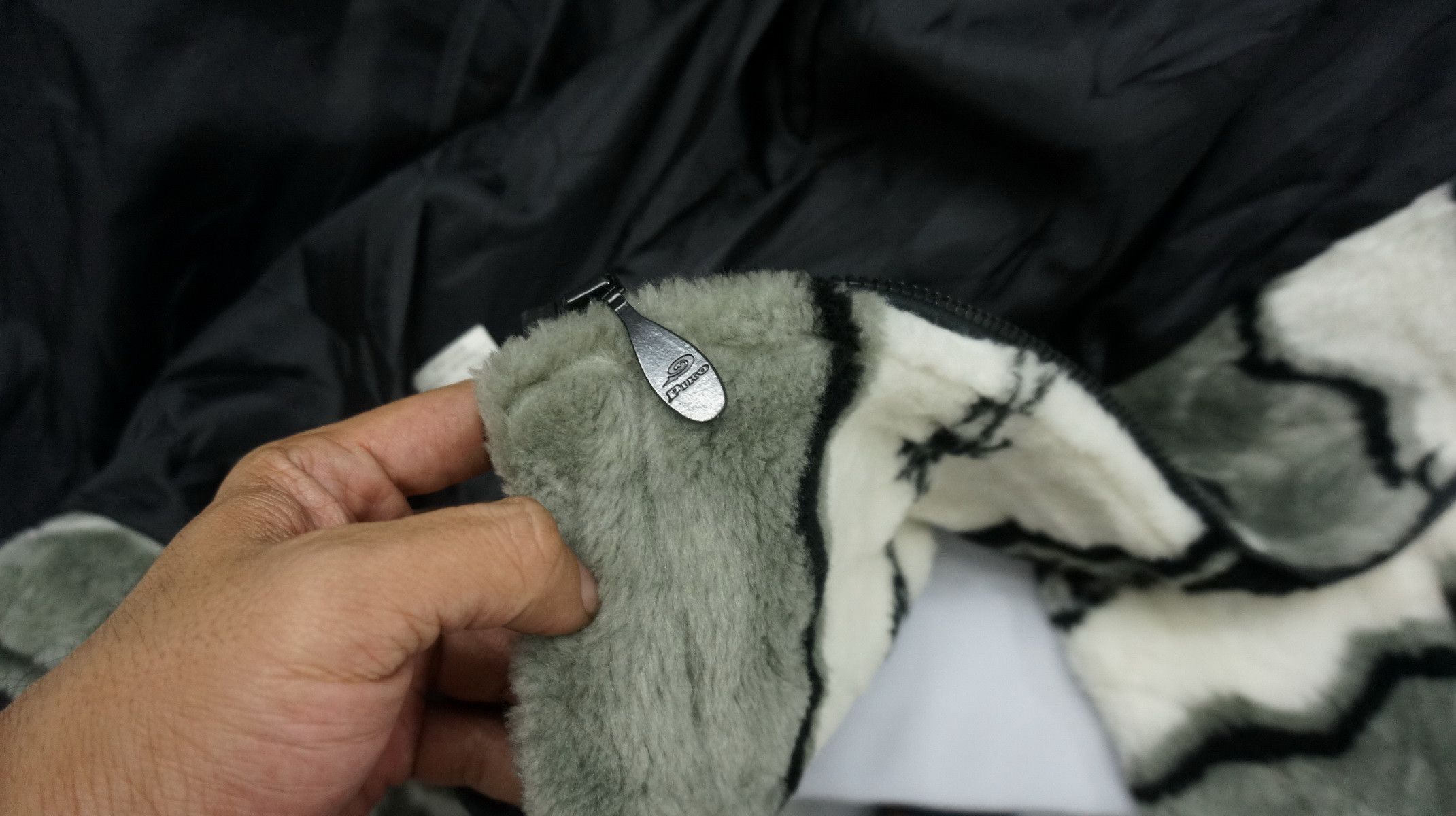 Other Fluffy PIKO Native Faux Fur Fleece Hoodie Jacket ShipDHL Size US M / EU 48-50 / 2 - 13 Thumbnail