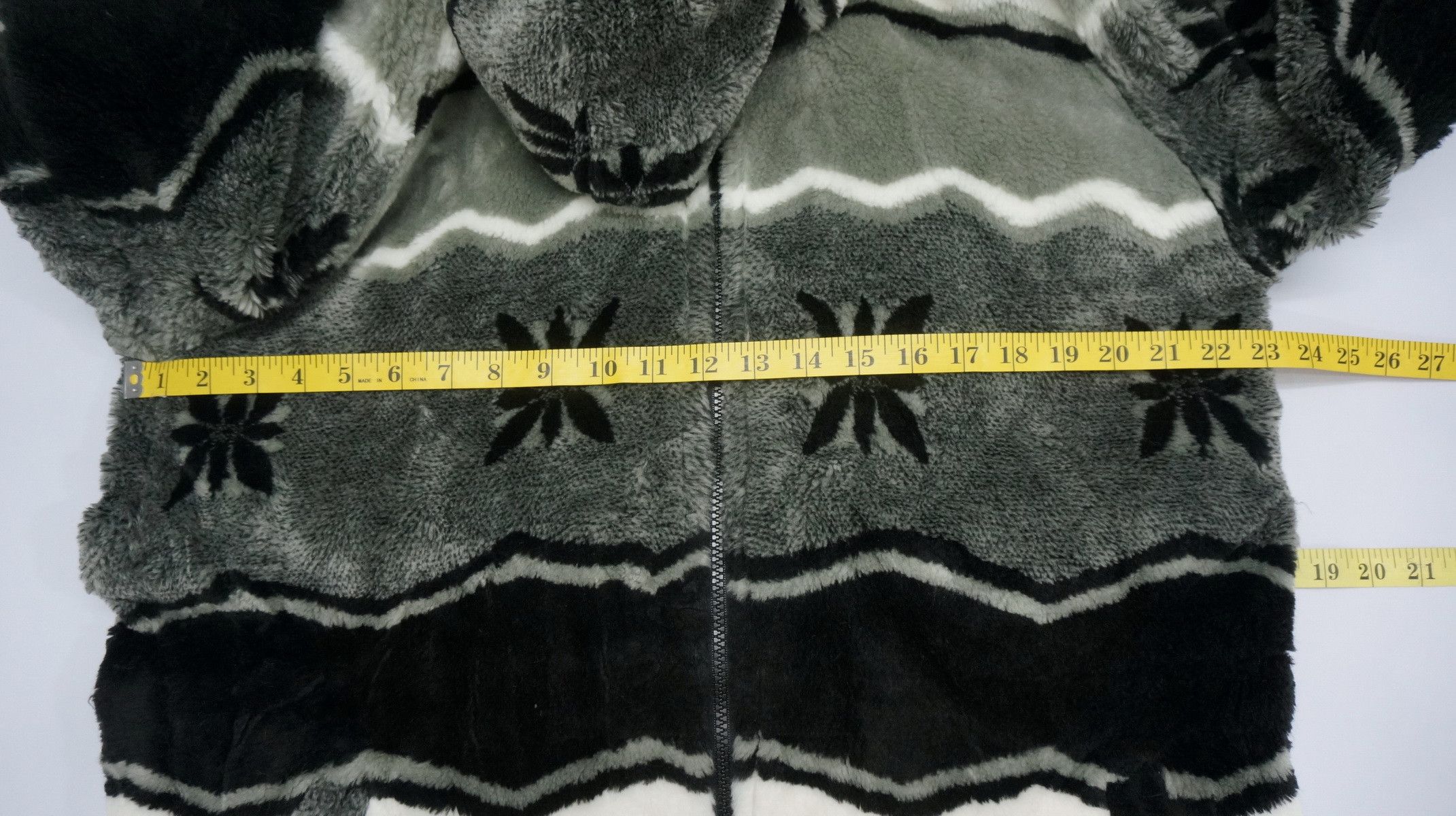 Other Fluffy PIKO Native Faux Fur Fleece Hoodie Jacket ShipDHL Size US M / EU 48-50 / 2 - 15 Thumbnail