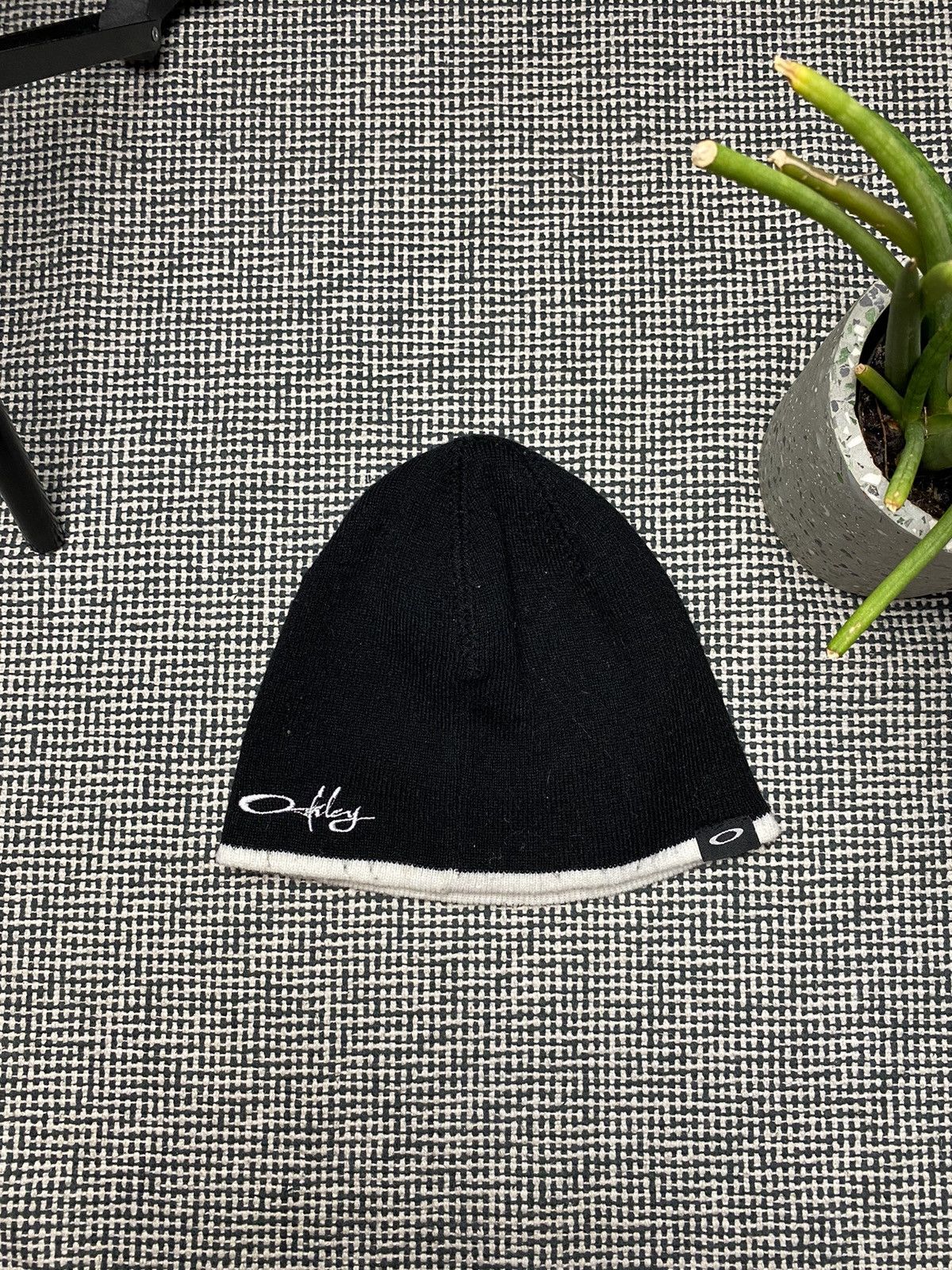 Oakley × Vintage Rare Oakley hats vintage logo y2k Size ONE SIZE - 1 Thumbnail