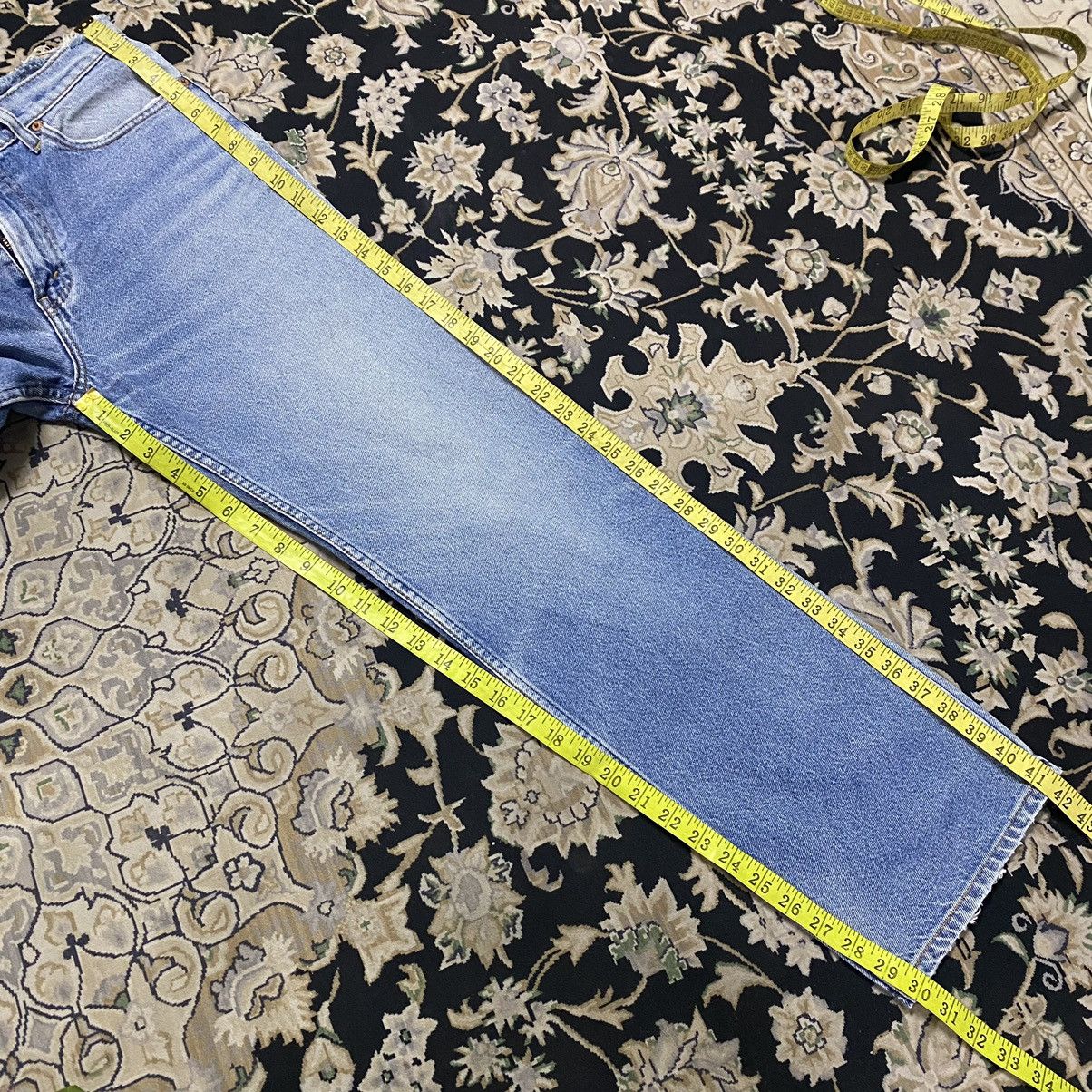 Levi's Vintage Levis 505 Distressed LightWash Jeans 31x30 Size US 31 - 20 Thumbnail