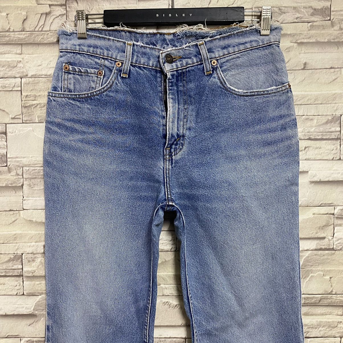 Levi's Vintage Levis 505 Distressed LightWash Jeans 31x30 Size US 31 - 5 Thumbnail