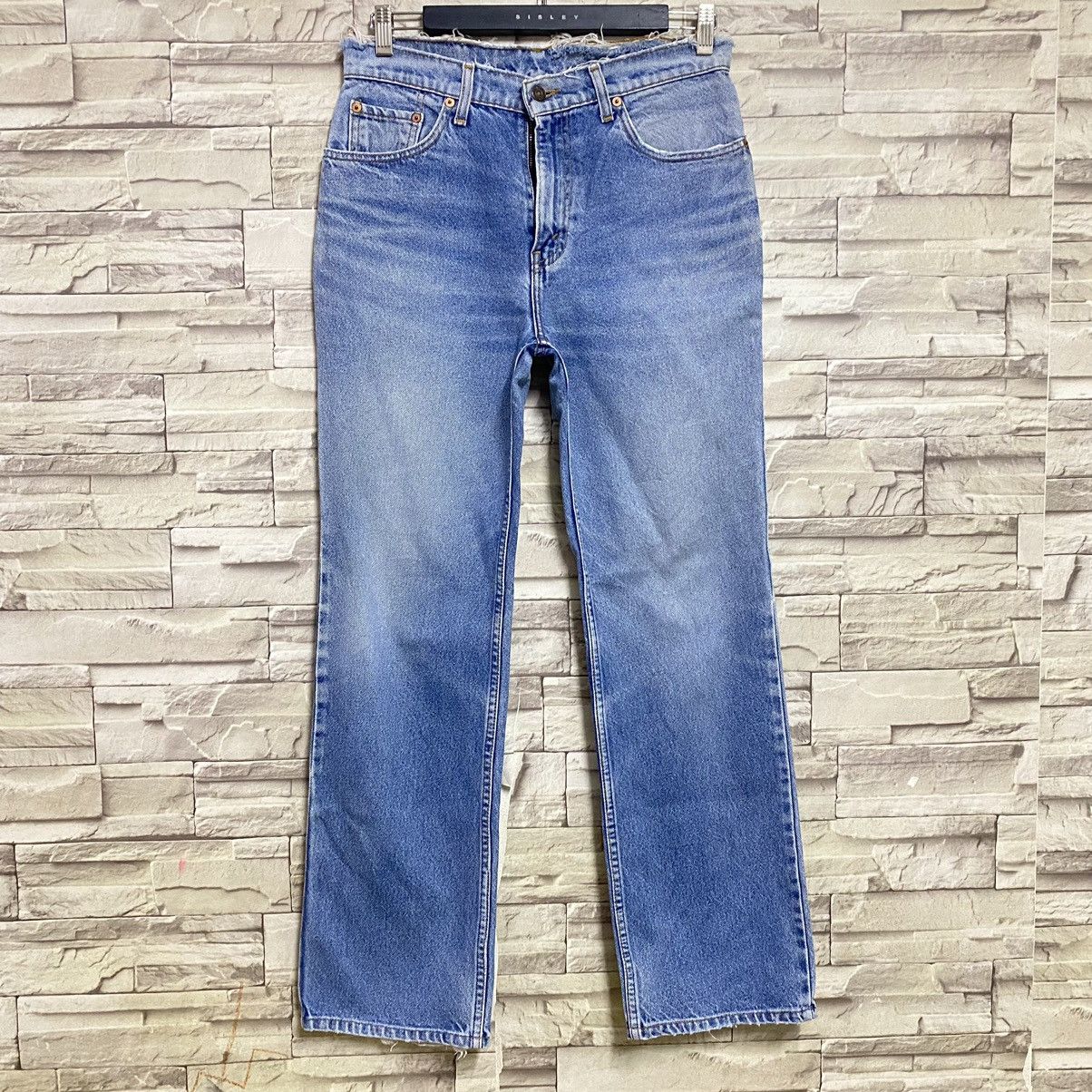 Levi's Vintage Levis 505 Distressed LightWash Jeans 31x30 Size US 31 - 4 Thumbnail