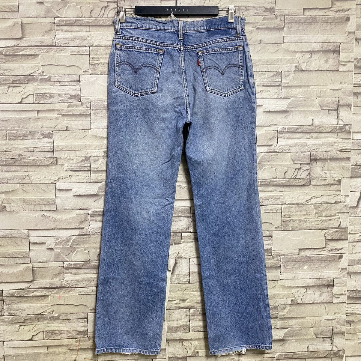 Levi's Vintage Levis 505 Distressed LightWash Jeans 31x30 Size US 31 - 9 Thumbnail