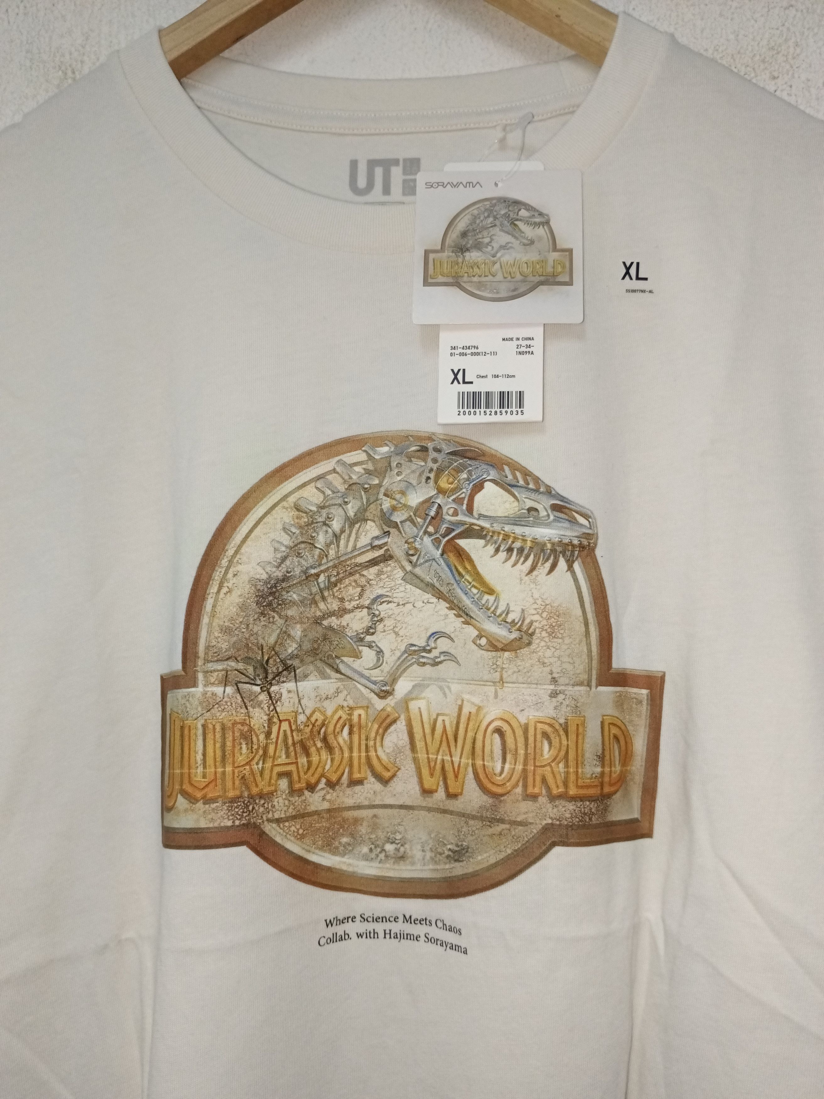 Club Sorayama Rare Uniqlo x Hajime Sorayama Jurassic World Tshir5 Size US XL / EU 56 / 4 - 1 Thumbnail