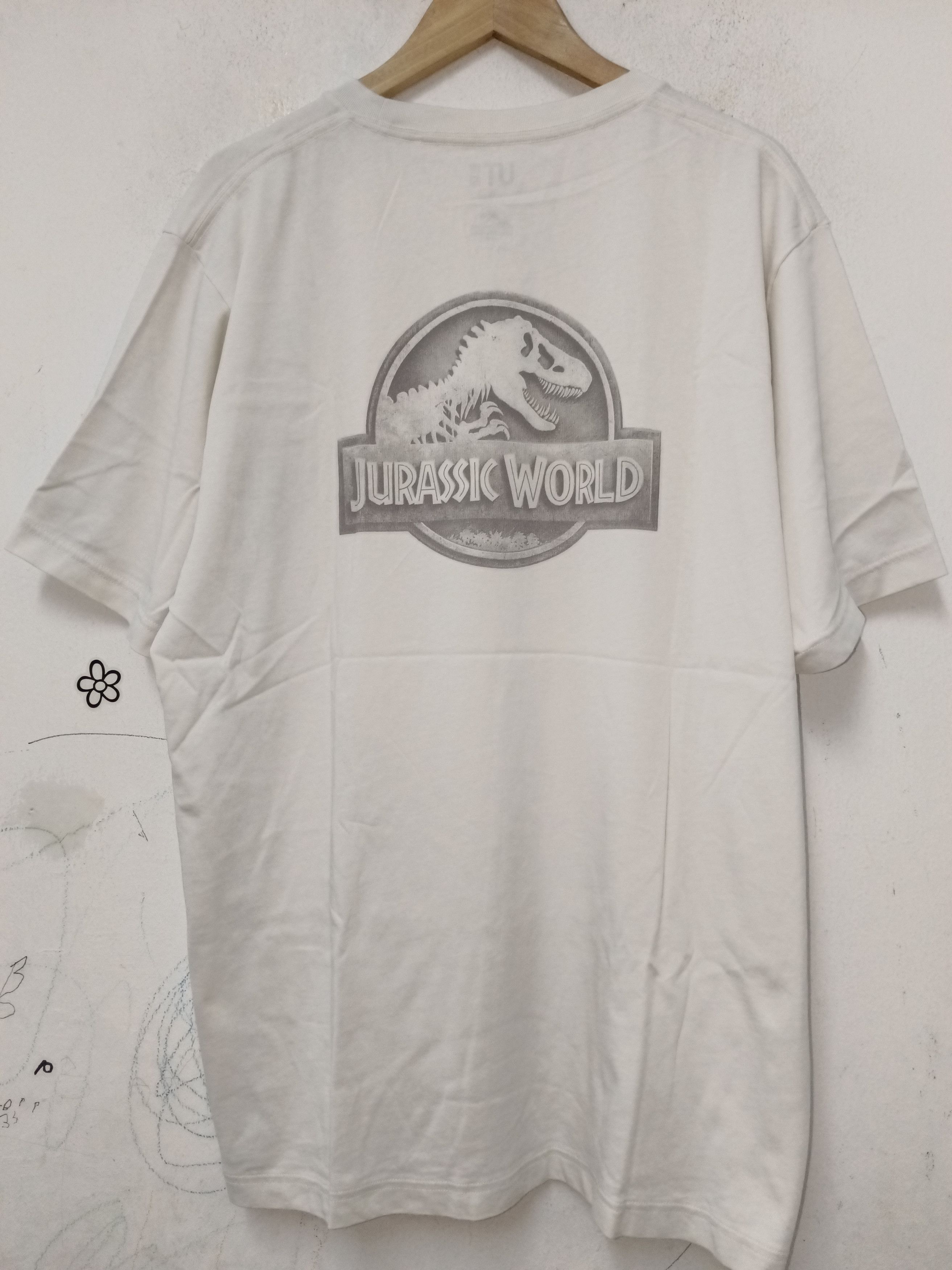 Club Sorayama Rare Uniqlo x Hajime Sorayama Jurassic World Tshir5 Size US XL / EU 56 / 4 - 4 Thumbnail