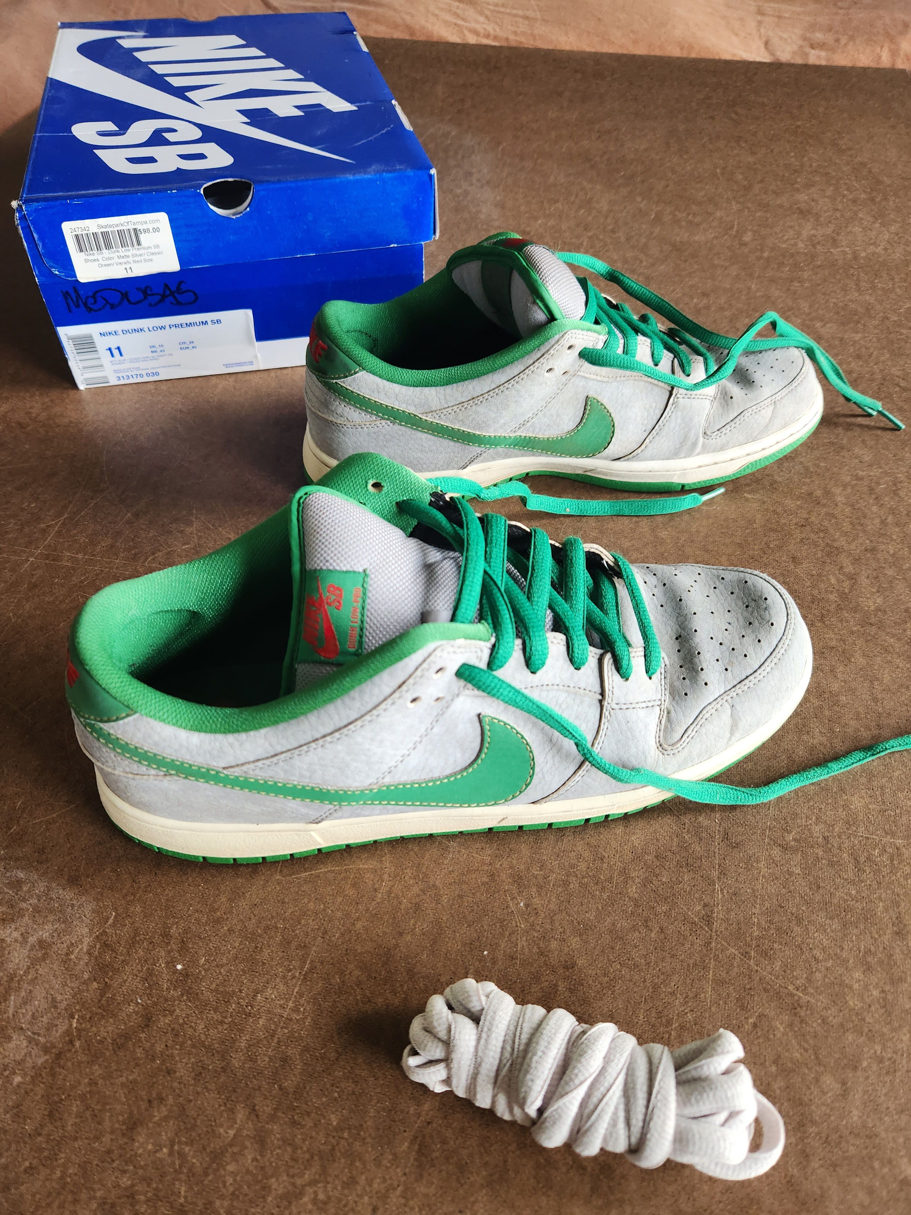 dunk low medusa