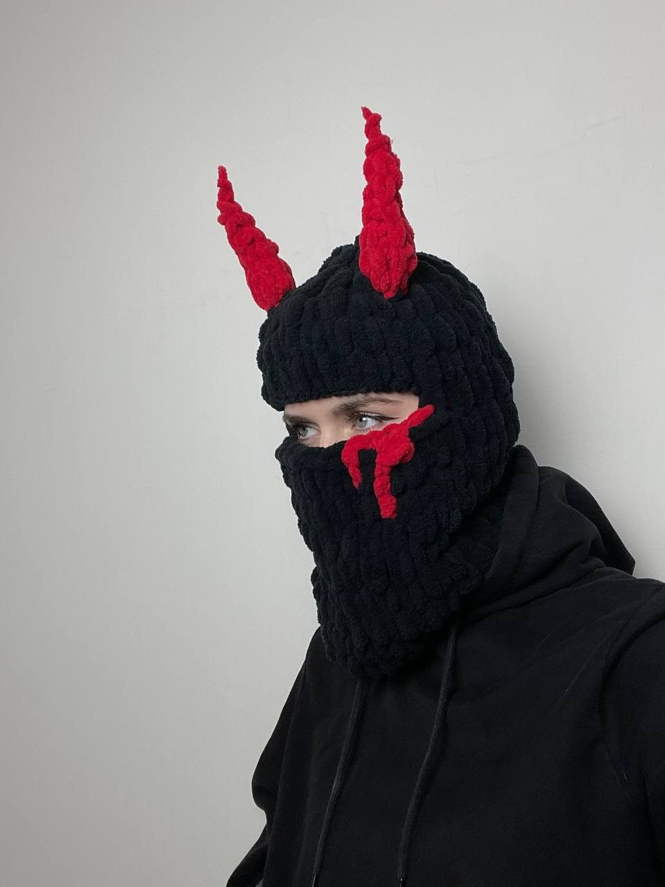 Handmade Handmade knitted devil ski mask / balaclava very soft Unisex Size ONE SIZE - 1 Thumbnail