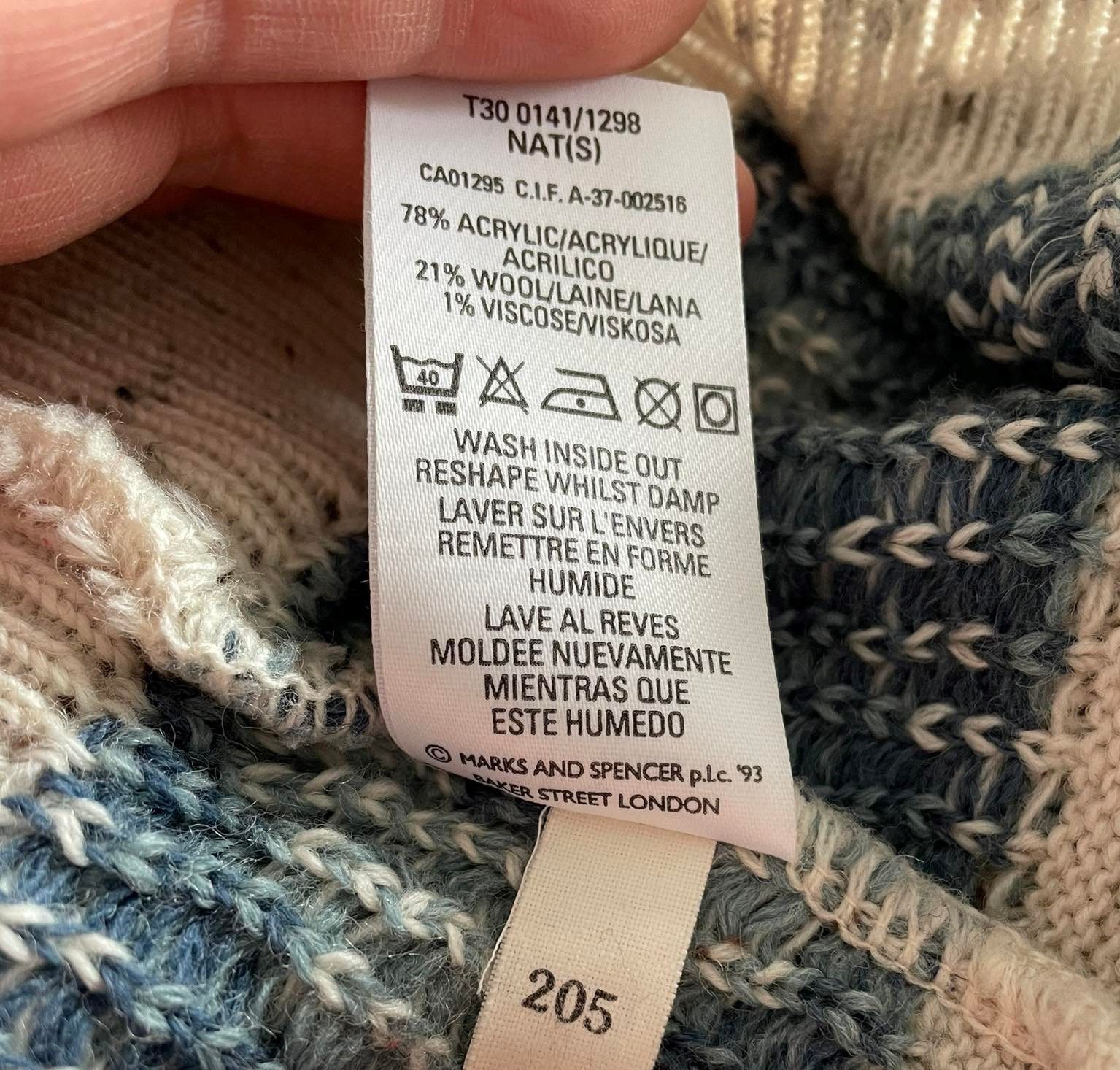 Marks & Spencer × Vintage M&S Marks & Spencer vintage sweater jumper knitwear Size US M / EU 48-50 / 2 - 7 Thumbnail