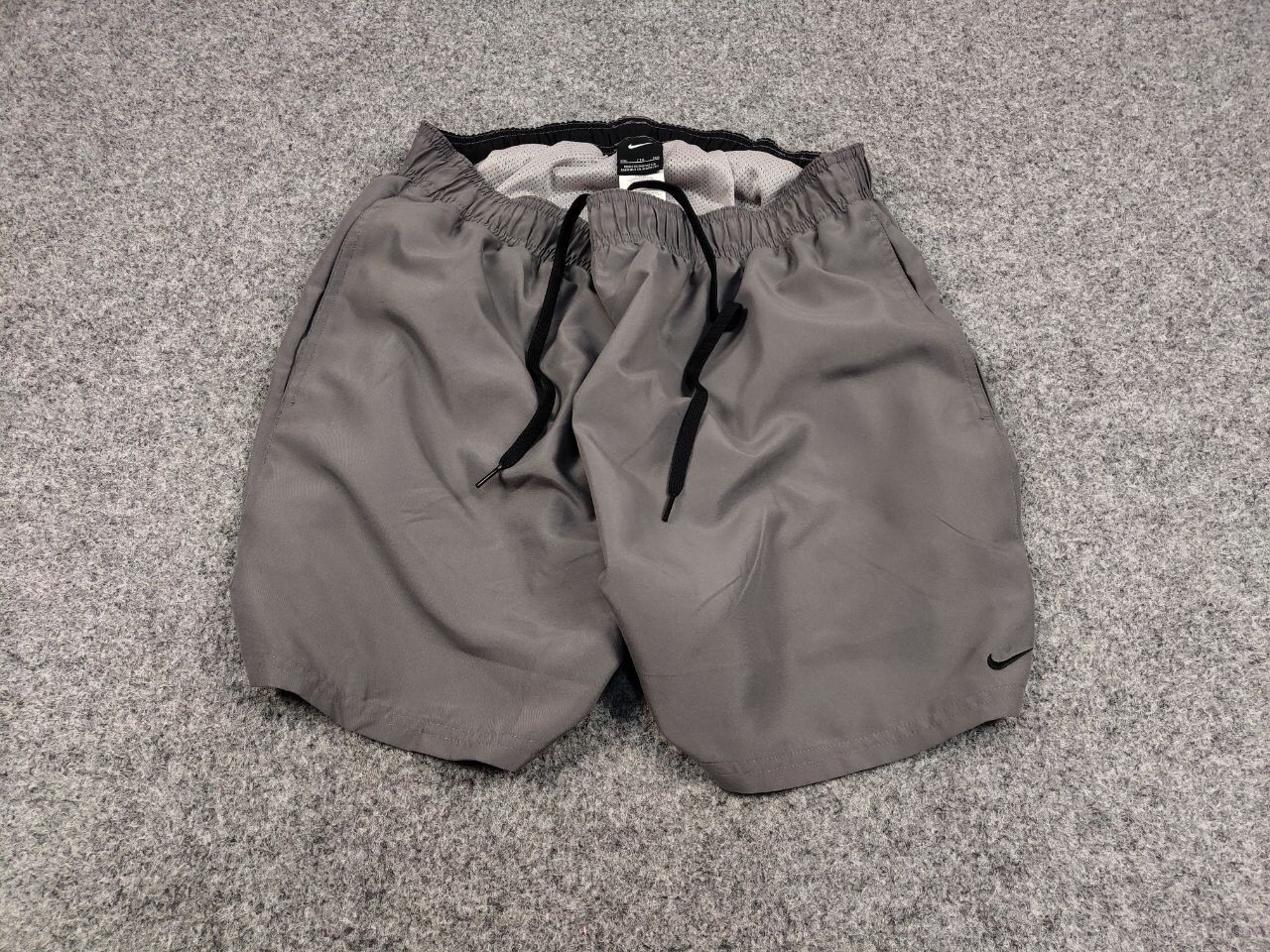 Nike Vintage Nike Shorts Logo swoosh casual Y2K Streetwear Size US 36 / EU 52 - 3 Thumbnail
