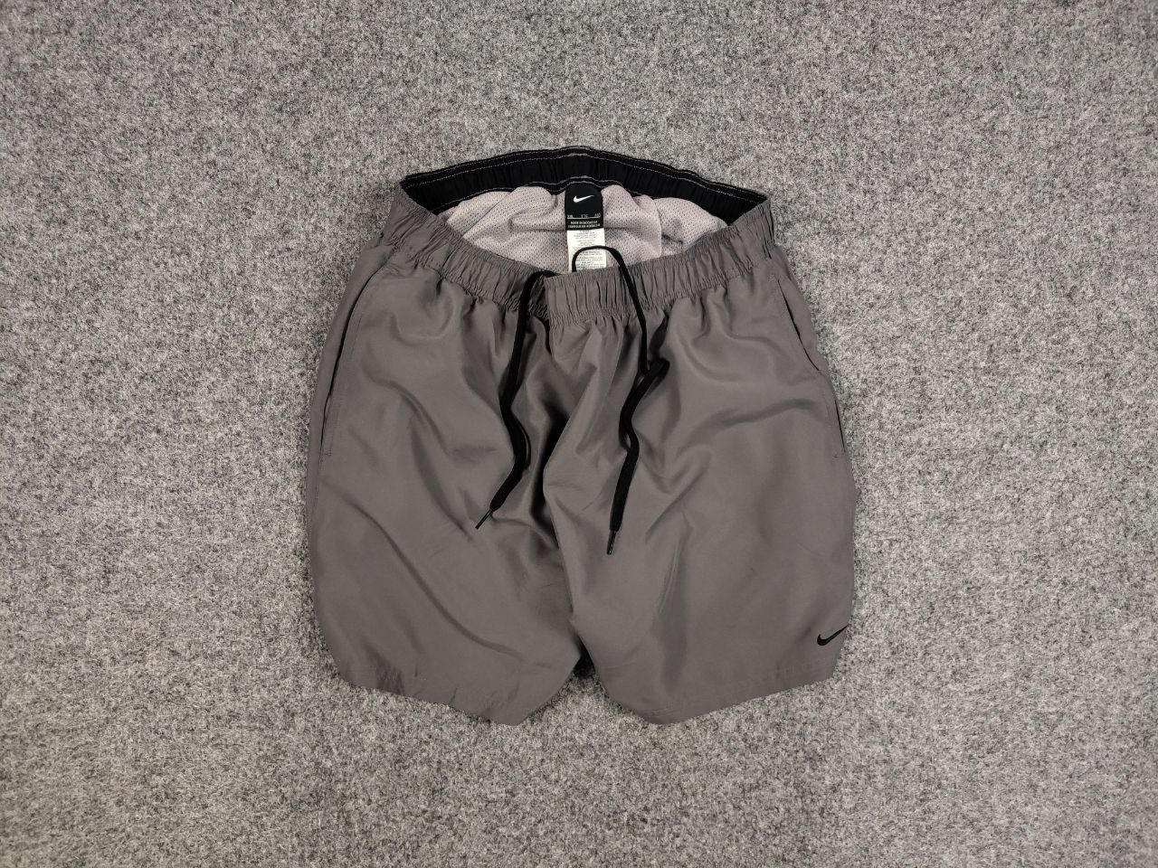 Nike Vintage Nike Shorts Logo swoosh casual Y2K Streetwear Size US 36 / EU 52 - 2 Thumbnail