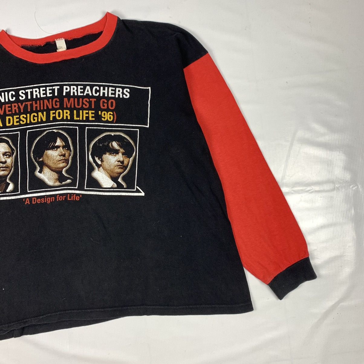 Band Tees Vintage 1996 Manic Street Preachers Everything Must Go Song Size US XL / EU 56 / 4 - 3 Thumbnail