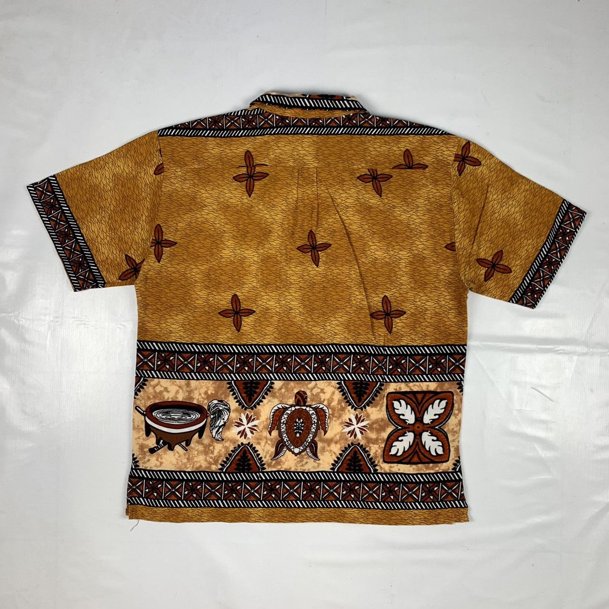 Vintage Vintage Hawaiian Shirt Narrative Motive Design Size US XL / EU 56 / 4 - 9 Thumbnail