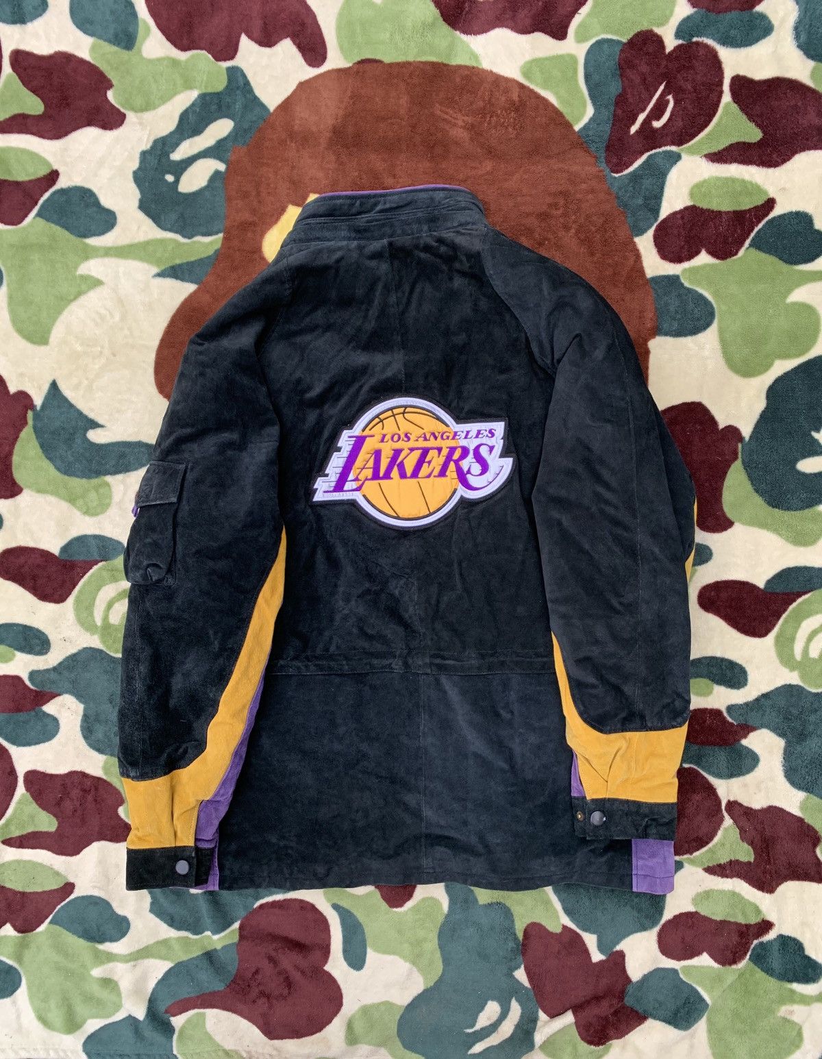 NBA × Vintage Lakers Leather Coat Size US L / EU 52-54 / 3 - 5 Thumbnail