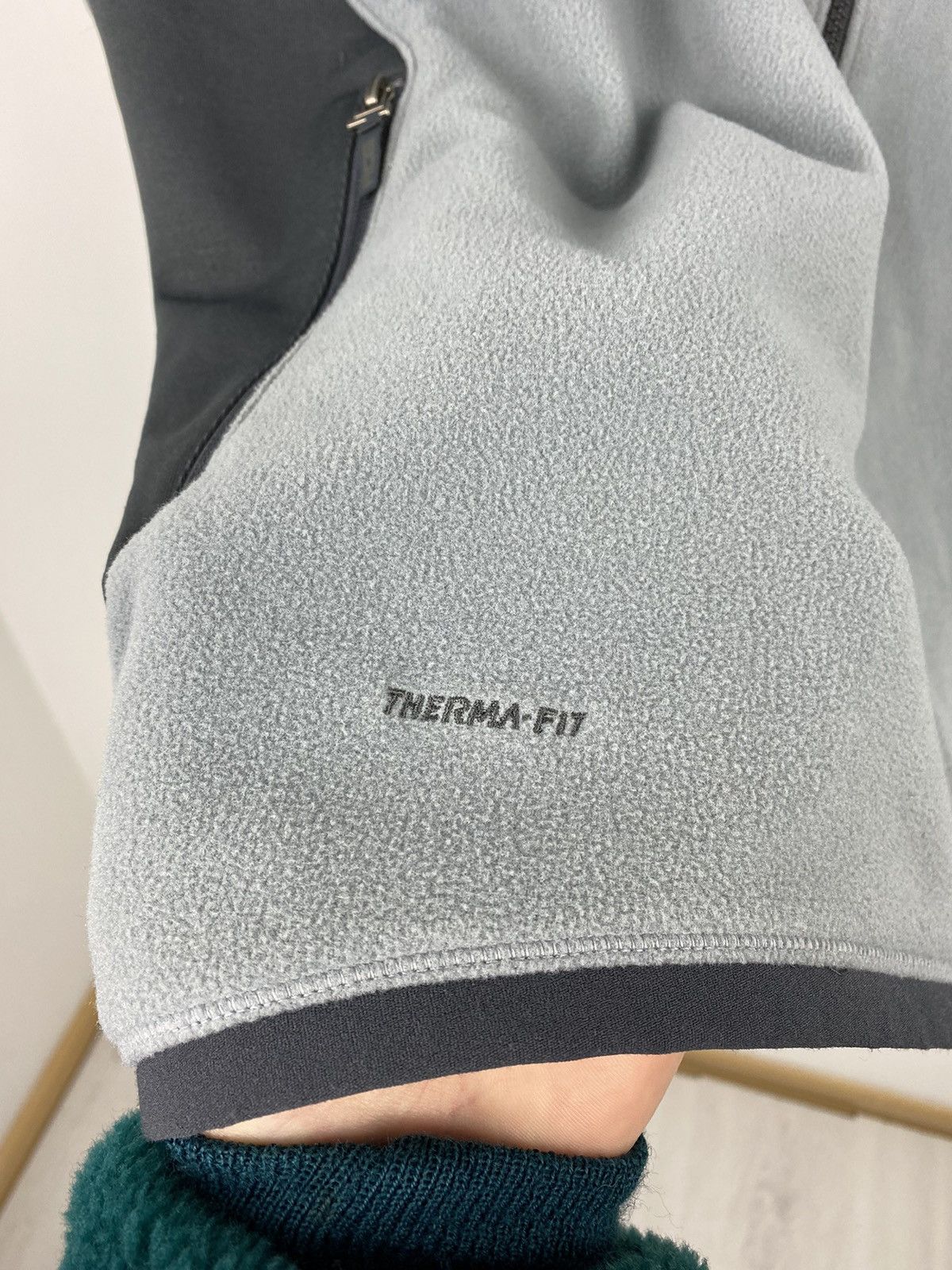 Nike ACG Vintage Nike ACG Fleece Vest like Oakley Arc’teryx Patagonia Size US XXL / EU 58 / 5 - 3 Thumbnail