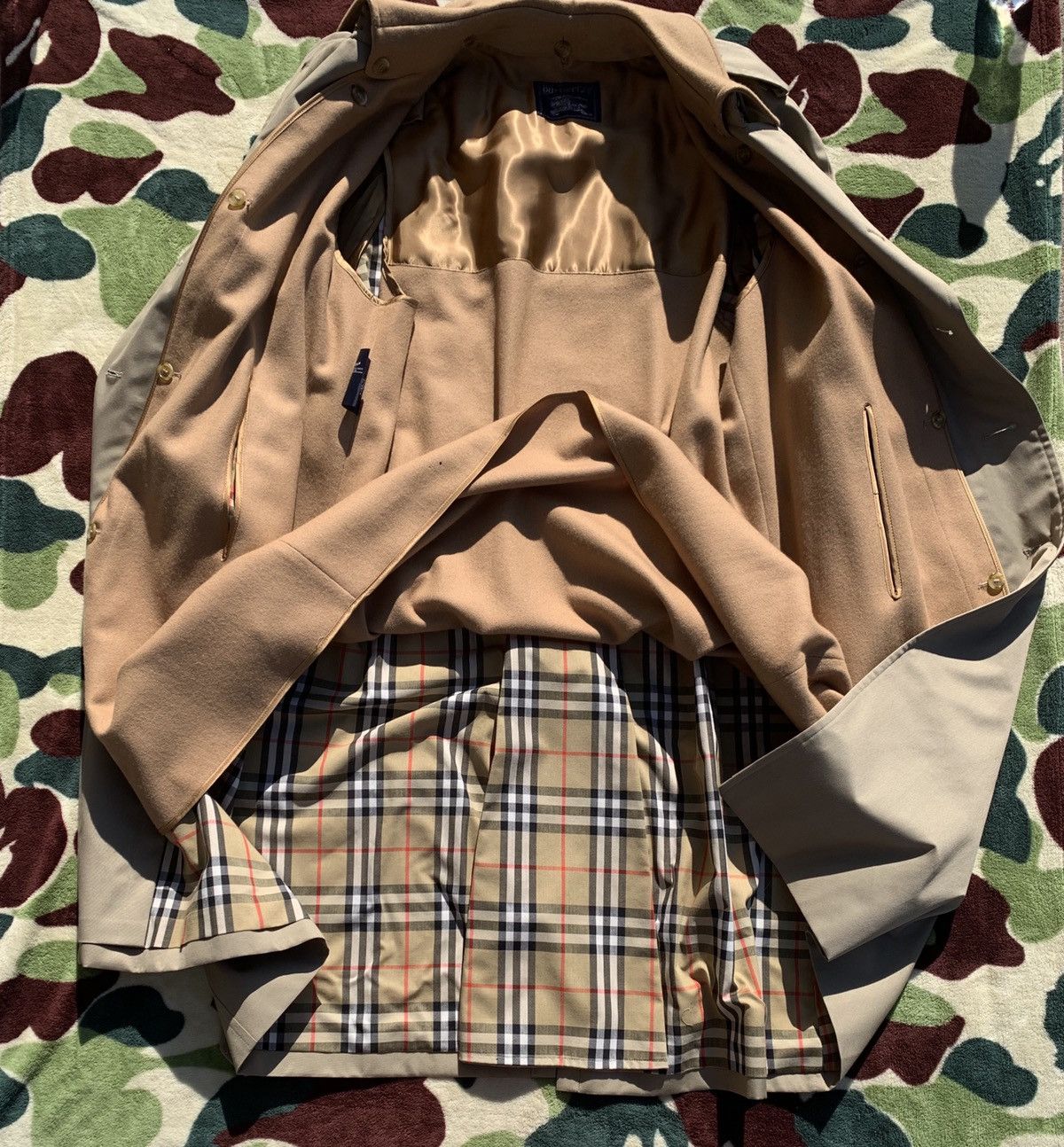 Burberry × Vintage Burberry Lined Vintage Trench Coat Size US S / EU 44-46 / 1 - 3 Thumbnail