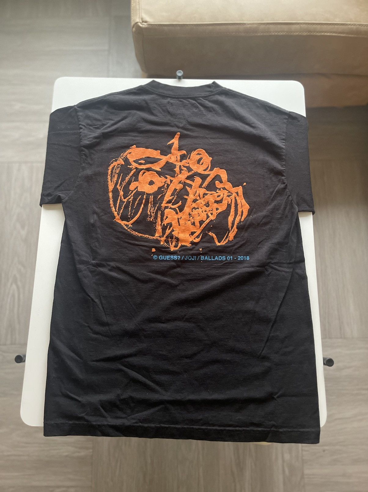 88rising × Guess JOJI BALLADS 1 GUESS x 88RISING T-SHIRT