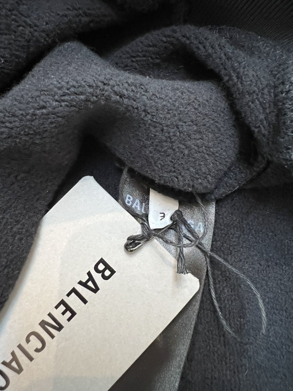Balenciaga Balenciaga Las Vegas Cities Series Hoodie 27/50 Size US L / EU 52-54 / 3 - 3 Thumbnail