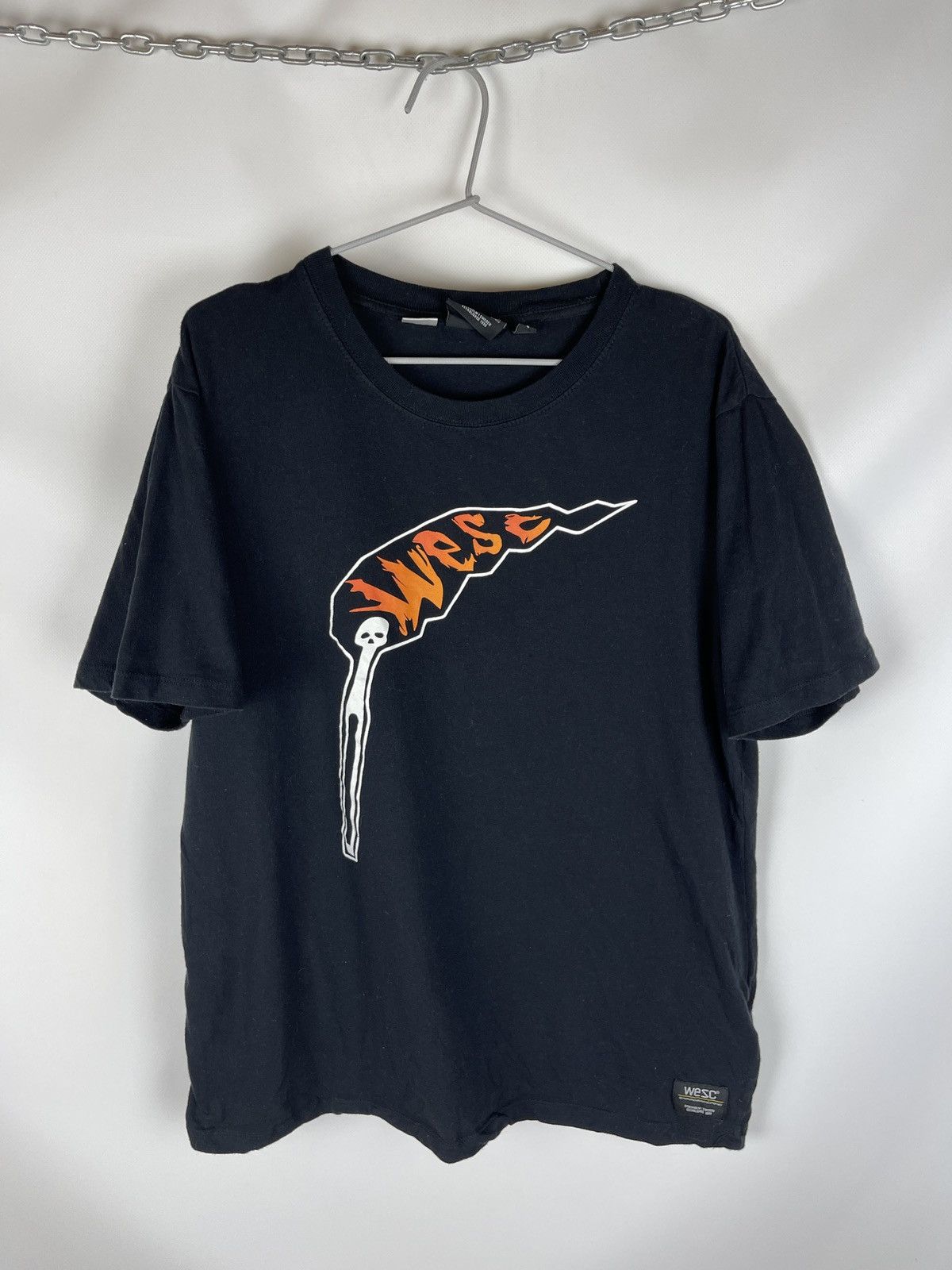 WeSC WESC skateboard flame scythe death big logo tee shirt Size US L / EU 52-54 / 3 - 1 Thumbnail