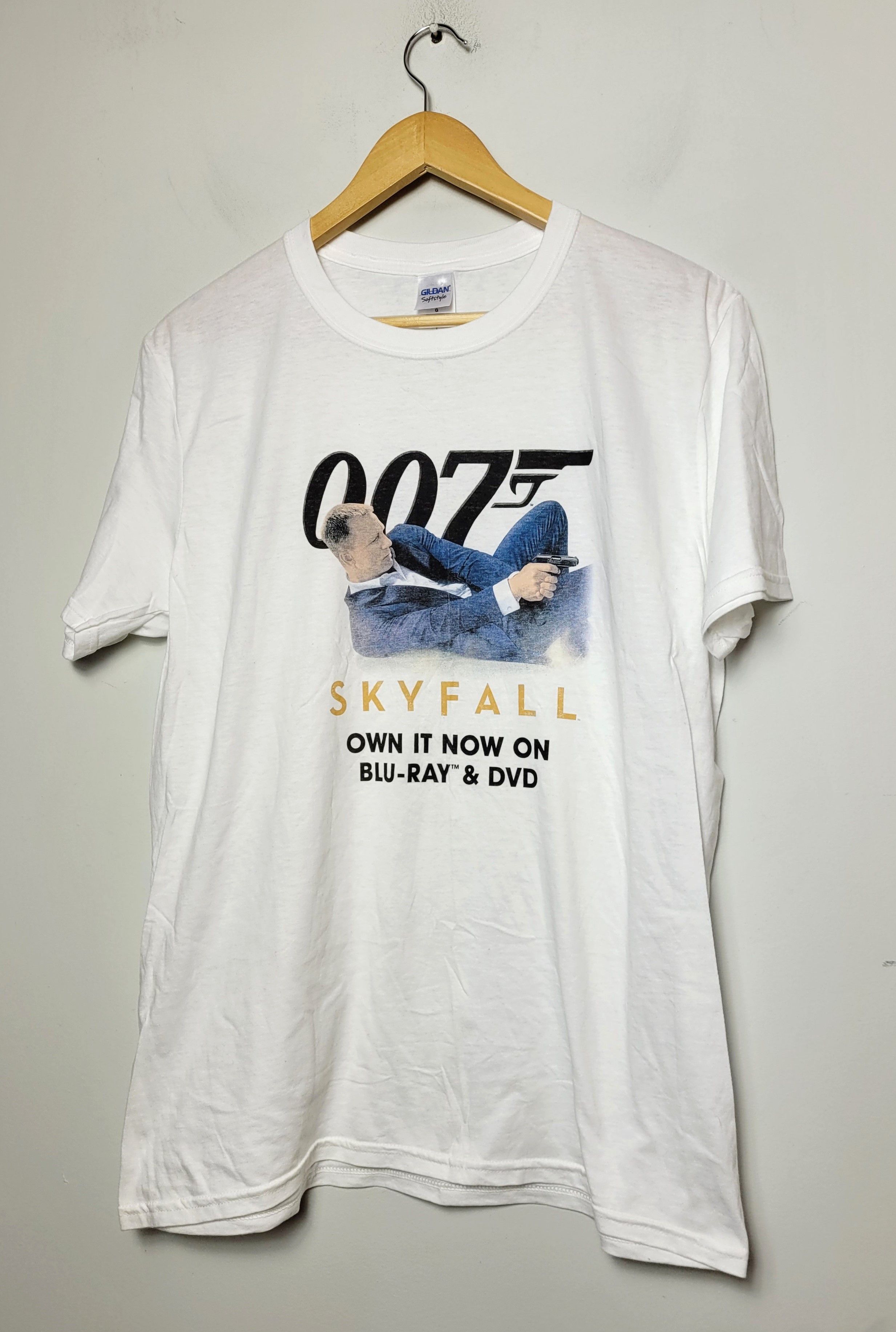 Vintage James Bond Skyfall 2012 promo t-shirt Size US L / EU 52-54 / 3 - 1 Thumbnail