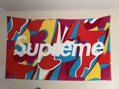 Supreme abstract hot sale beach towel