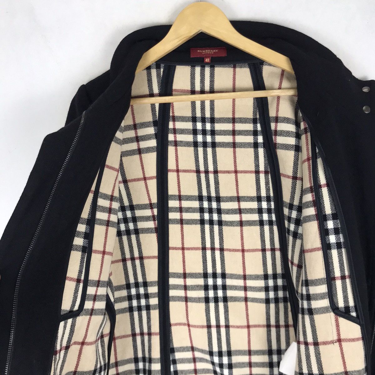 Burberry Made in Spain Burberry London Nova Check Wool Jacket Size M / US 6-8 / IT 42-44 - 9 Thumbnail