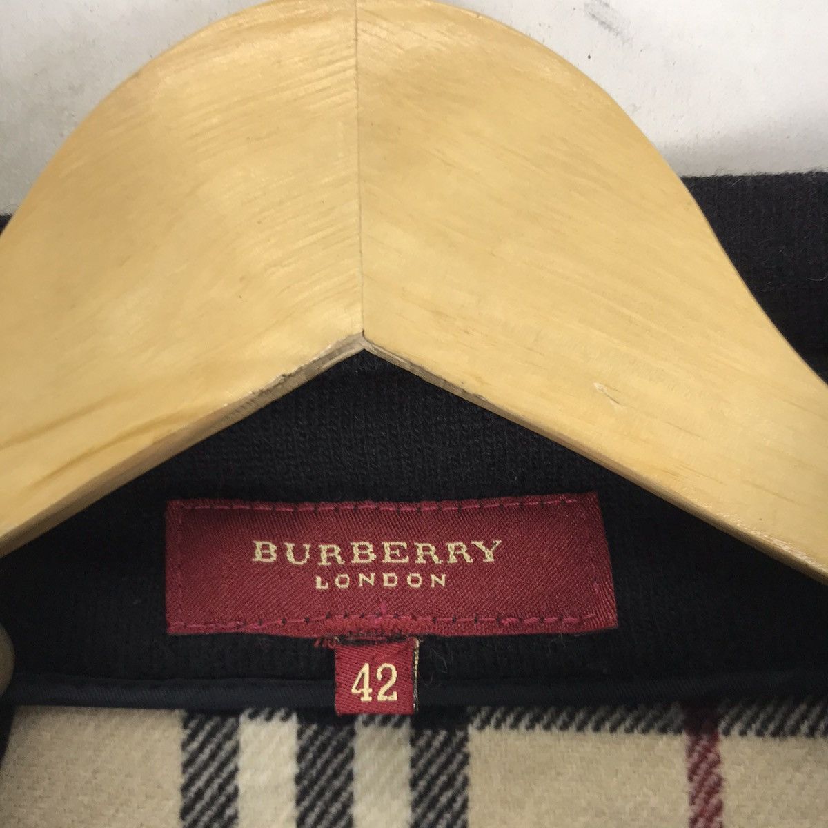 Burberry Made in Spain Burberry London Nova Check Wool Jacket Size M / US 6-8 / IT 42-44 - 10 Thumbnail