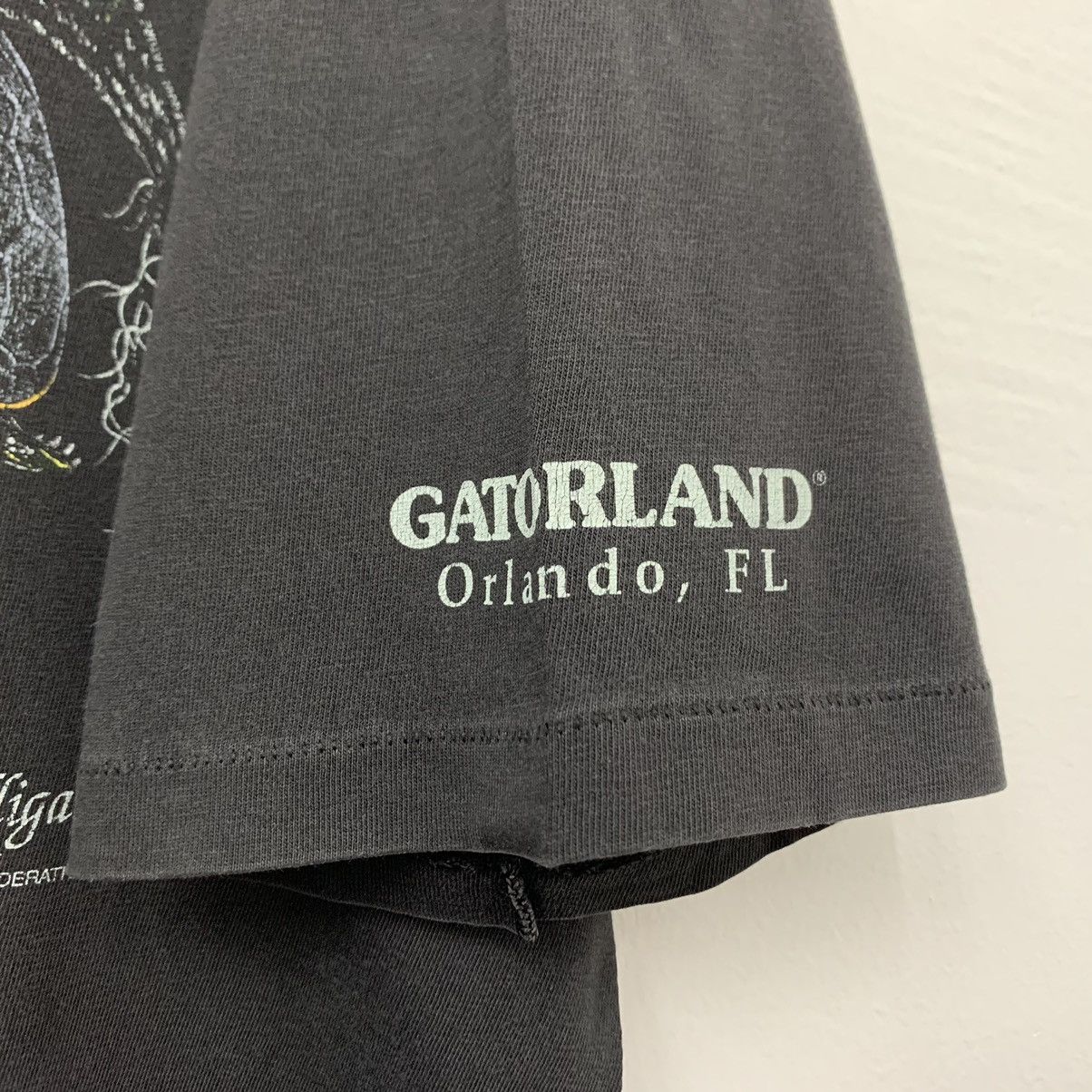Habitat × Vintage Vintage 90s Gatorland T-shirt Size US L / EU 52-54 / 3 - 5 Thumbnail